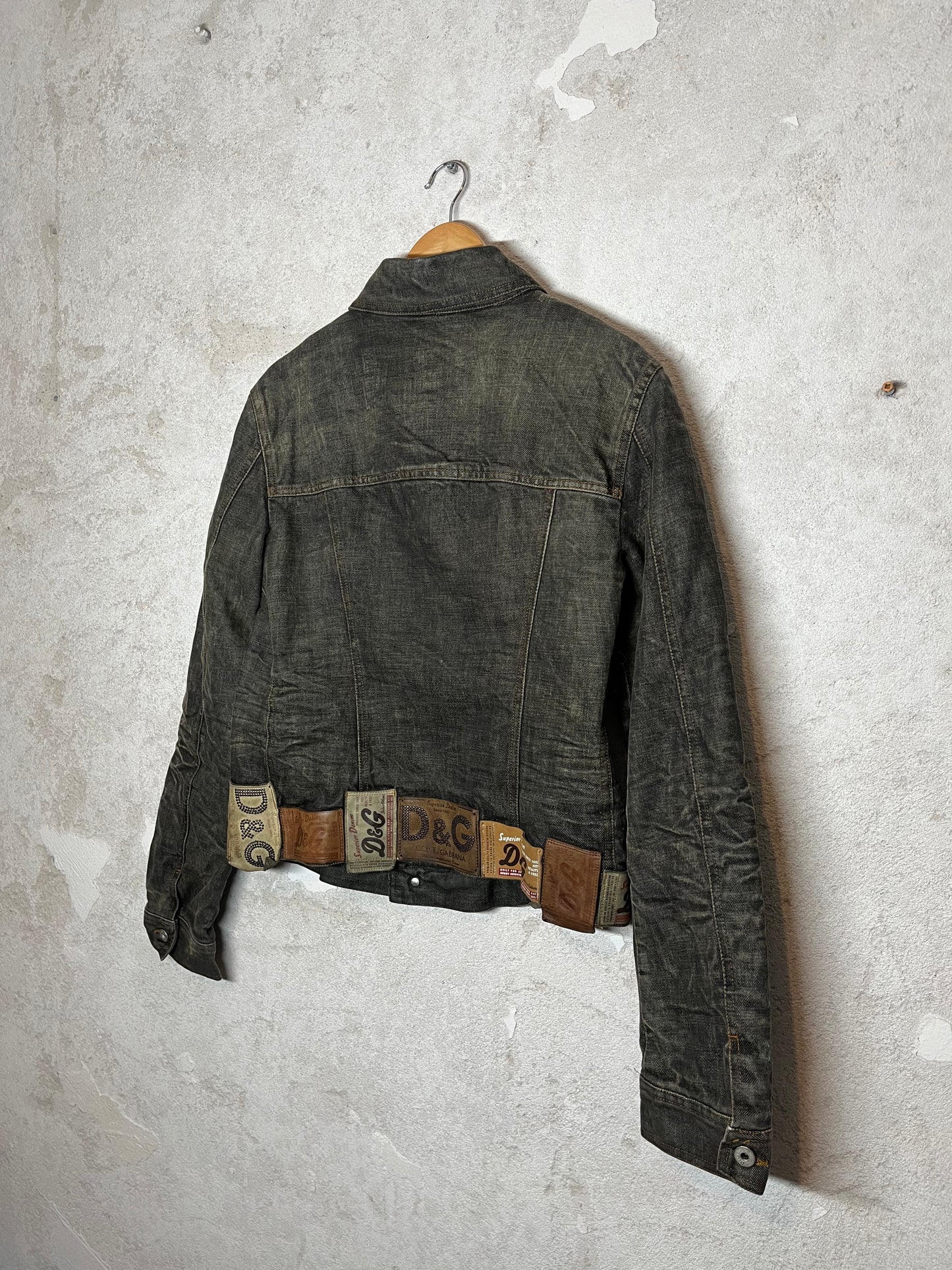 Dolce & Gabbana 9 leather patch denim jacket - L