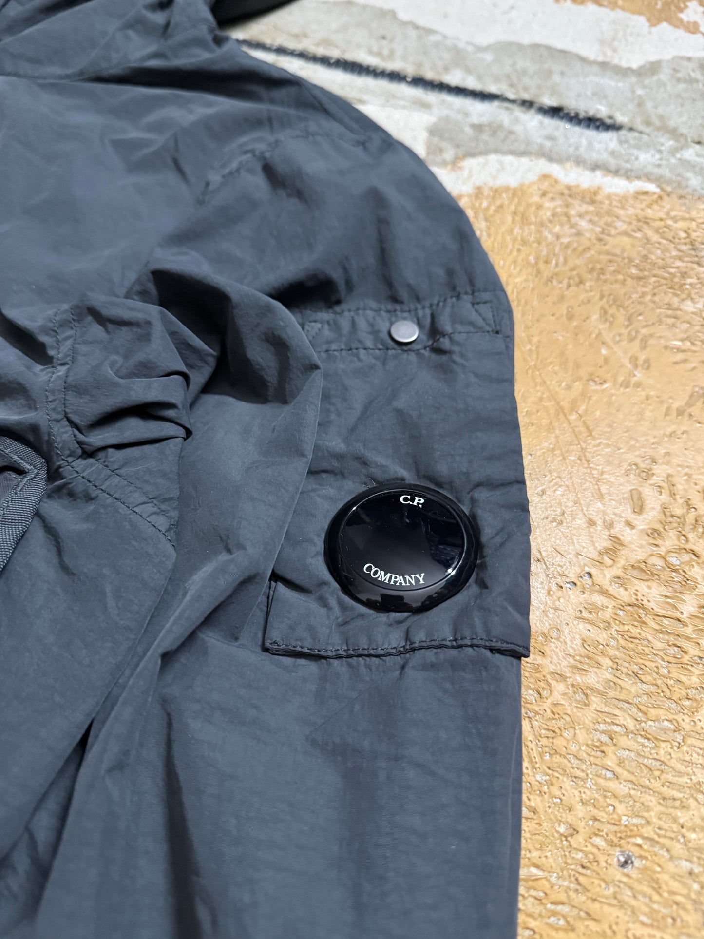 CP company Flatt Nylon vintage lense jacket - XL