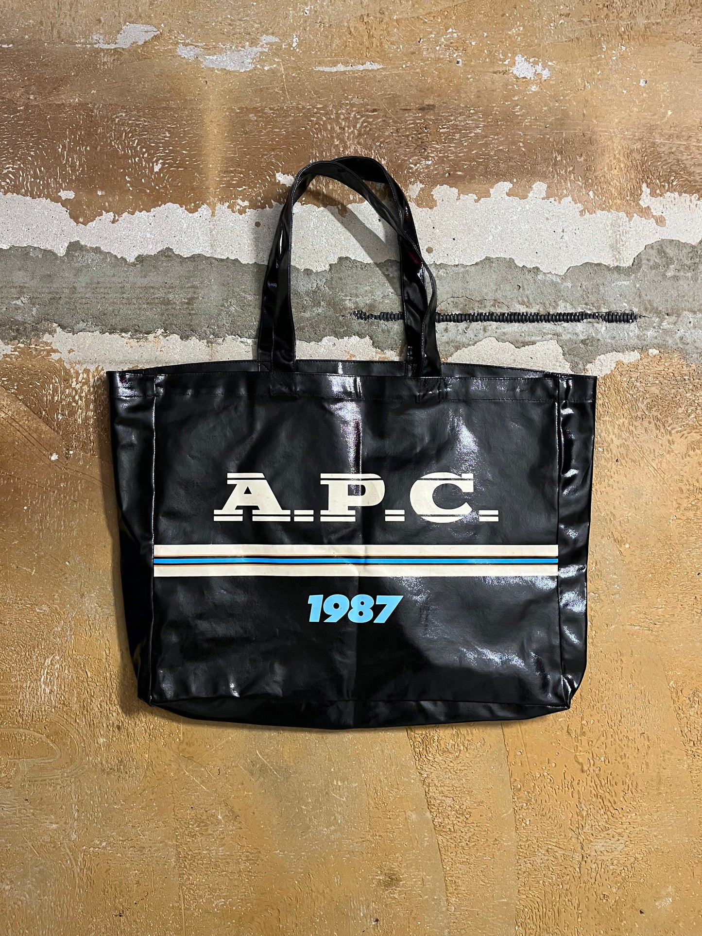 A.P.C. laminated tote bag