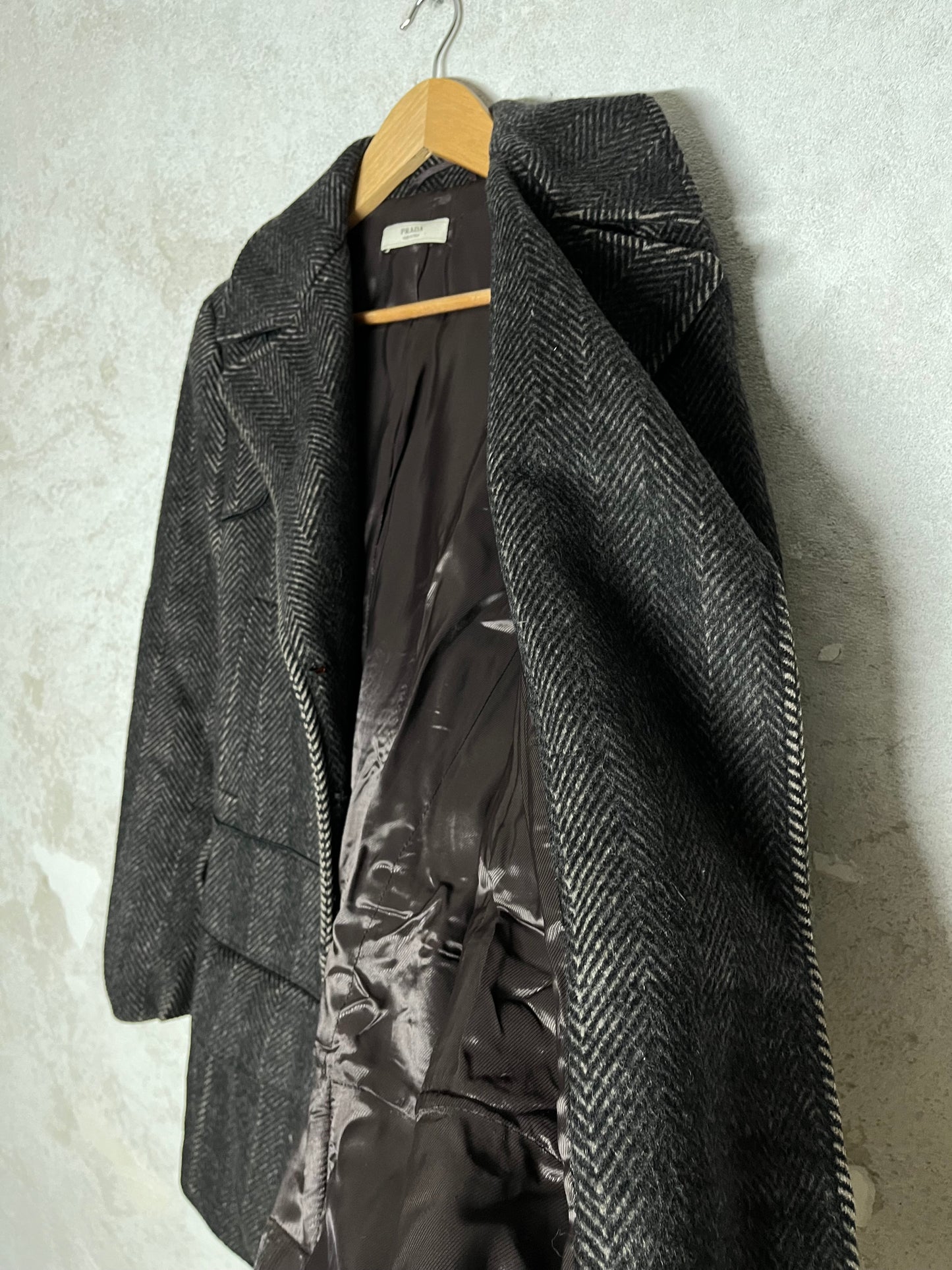 Prada heavy trench coat alpaca - XL