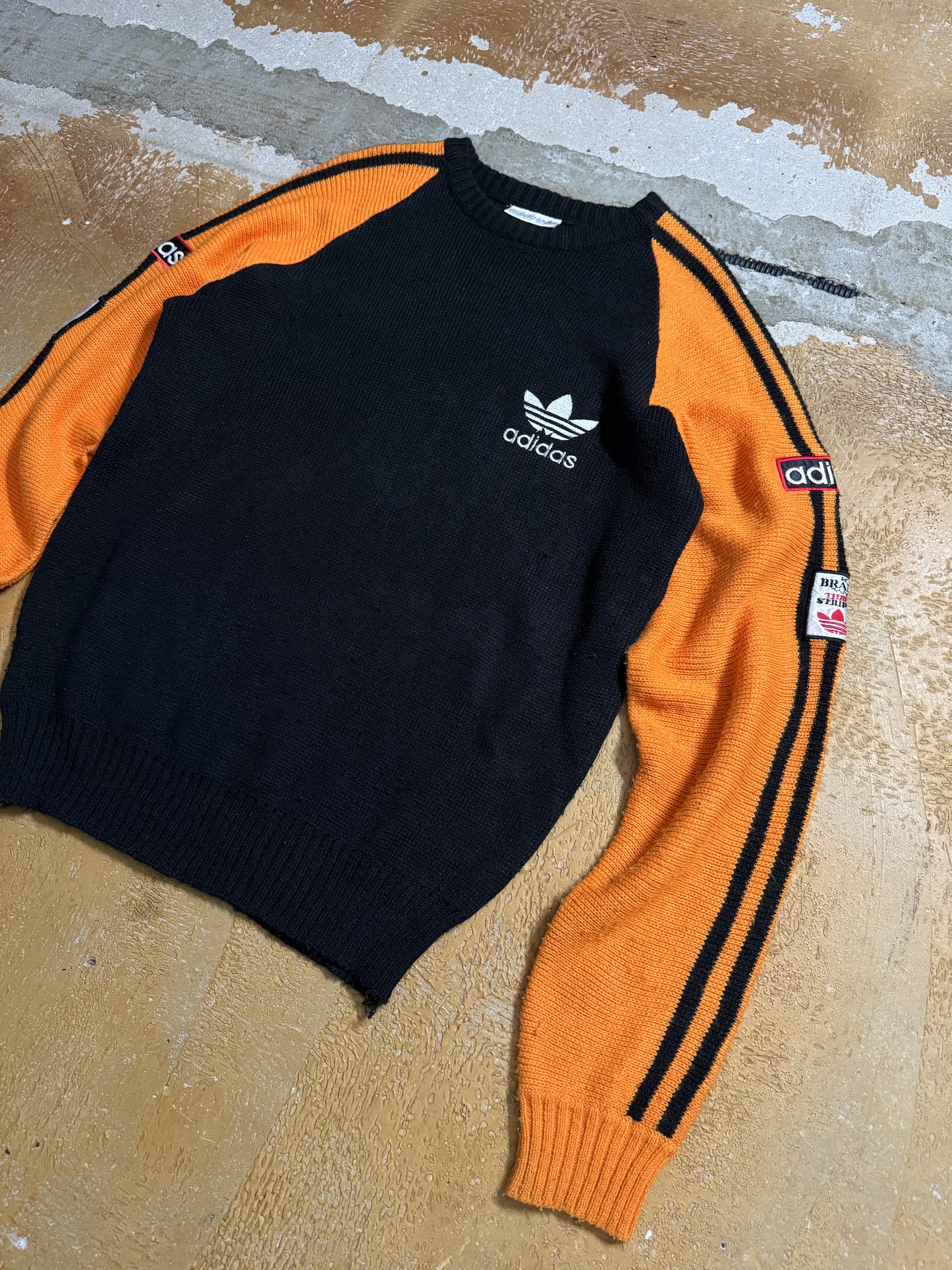 Adidas vintage knit orange black sweater - L