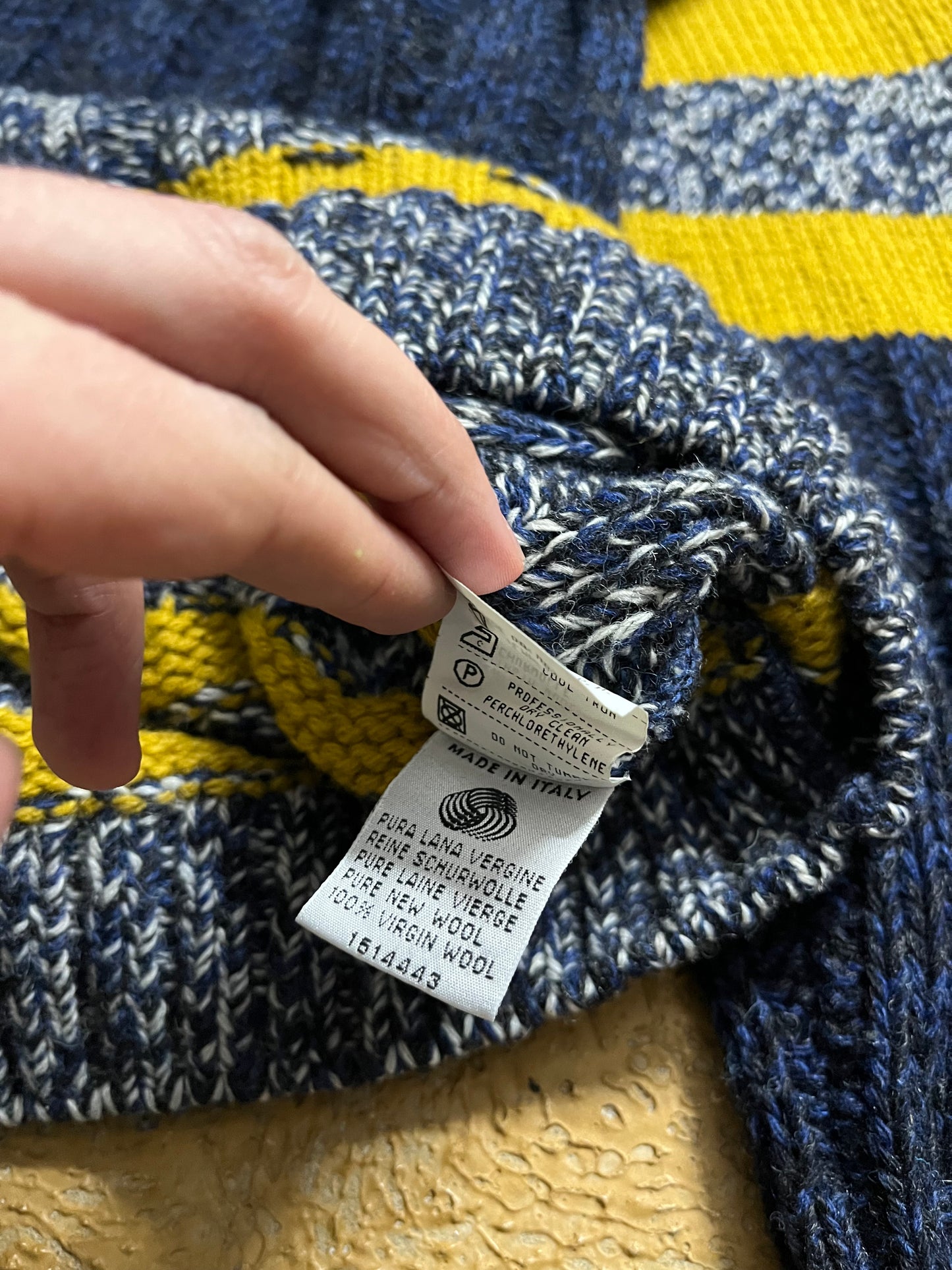 Iceberg Sport Ice 100% wool knit sweater - L
