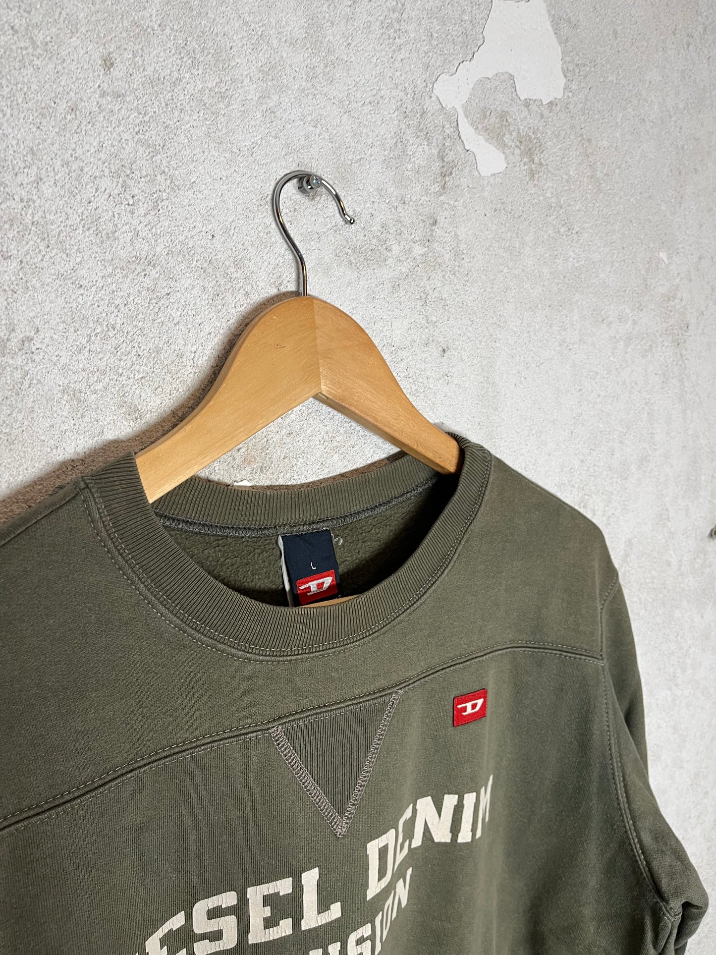Diesel vintage 2000s retro sweatshirt