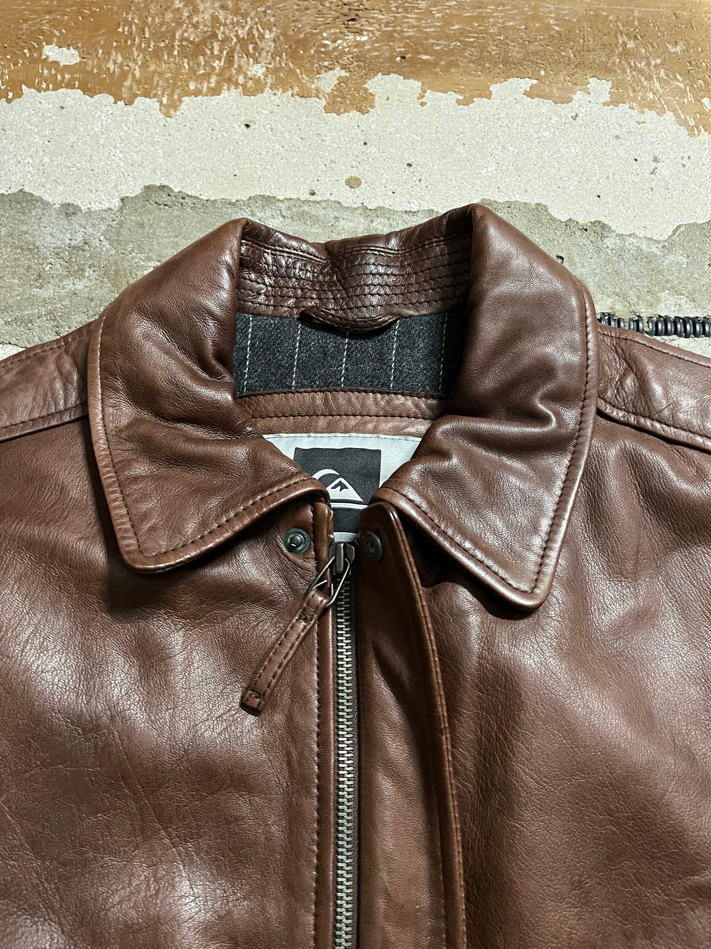 Quiksilver plaid blanket lined leather jacket - L