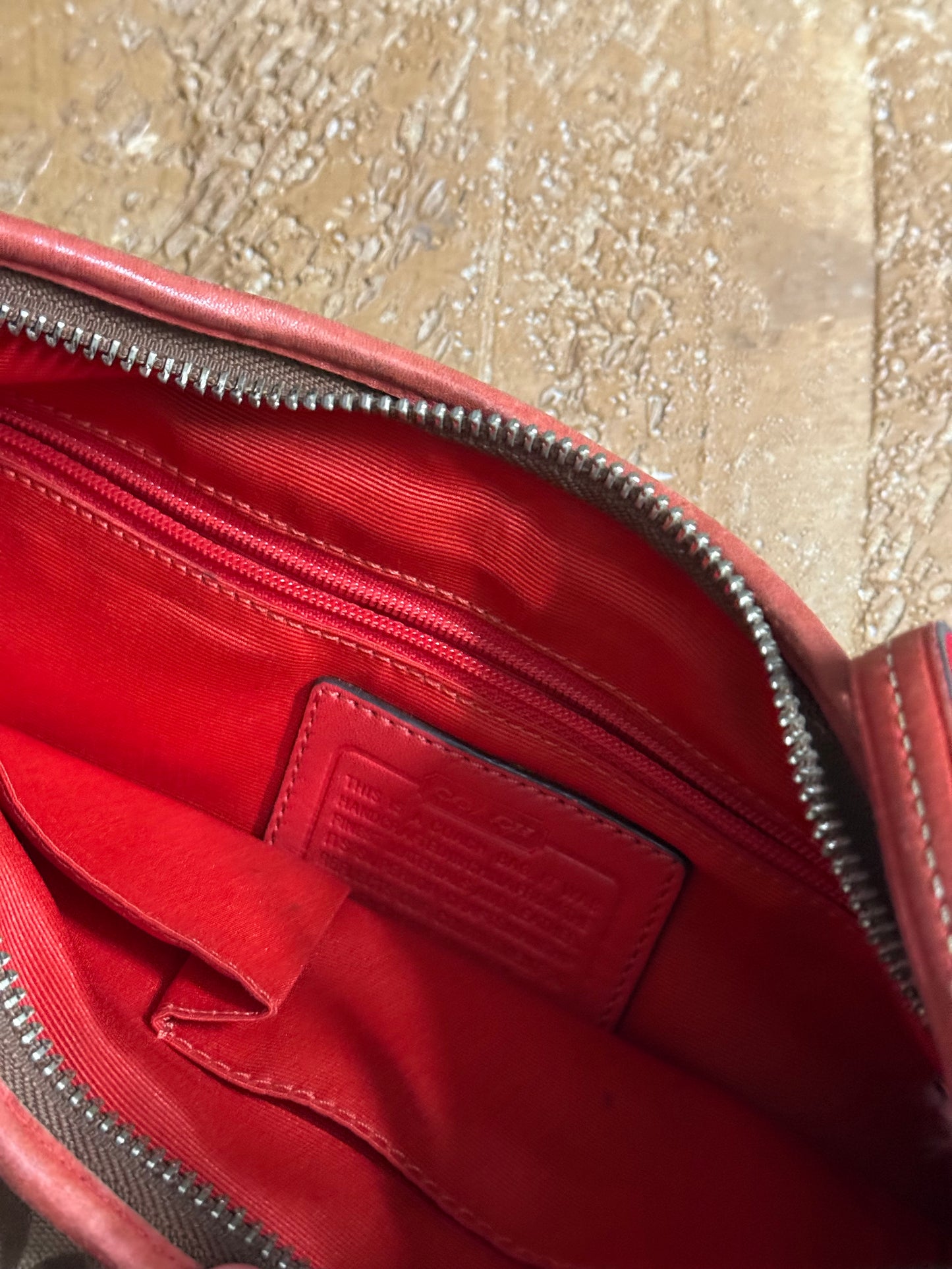 Coach Signature Hampton Hobo Handbag
