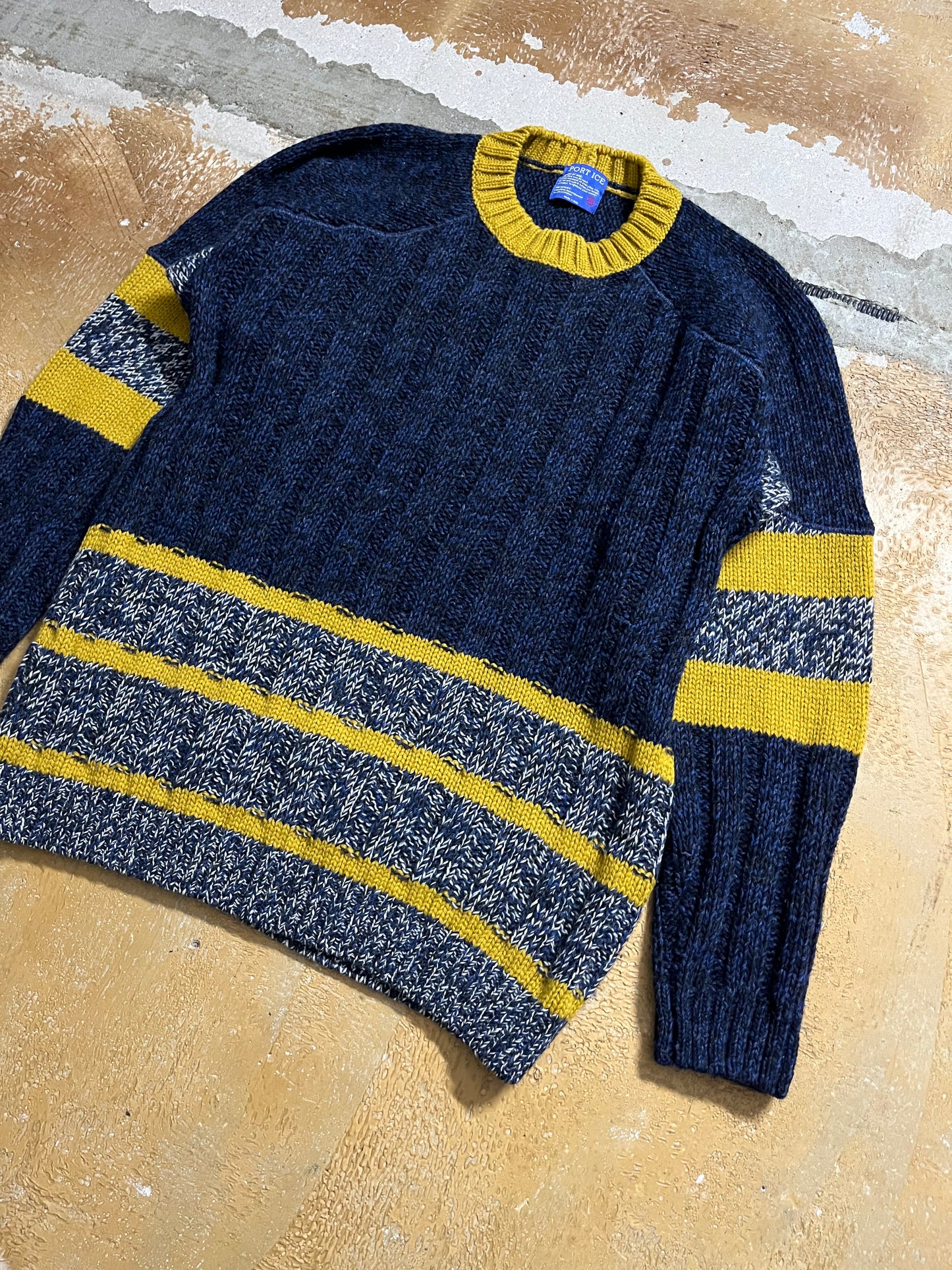 Iceberg Sport Ice 100% wool knit sweater - L