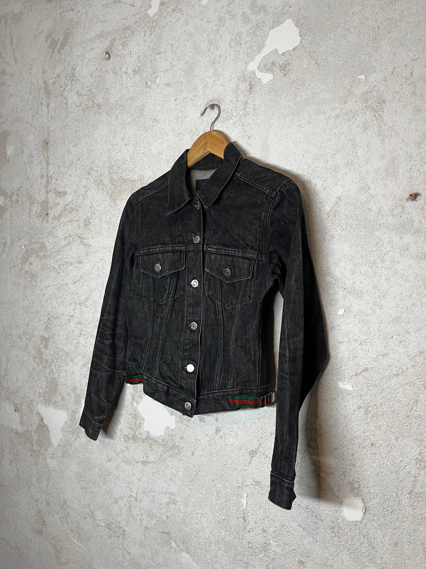 Gucci by Tom Ford red/green buckle 1998 denim jacket - M
