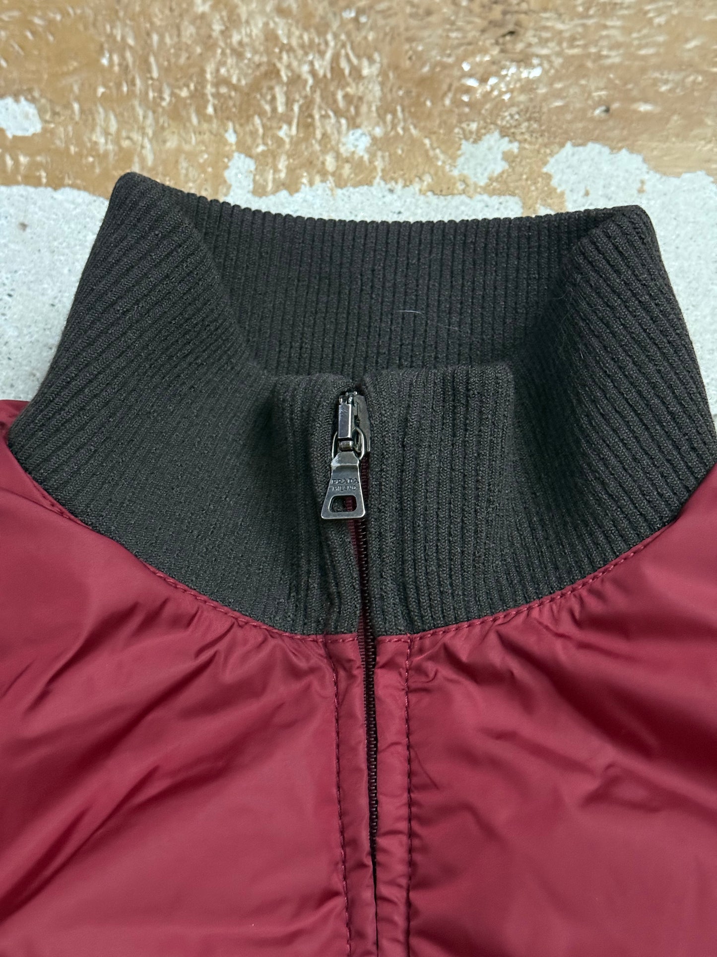 Vintage Prada red tab down jacket - S