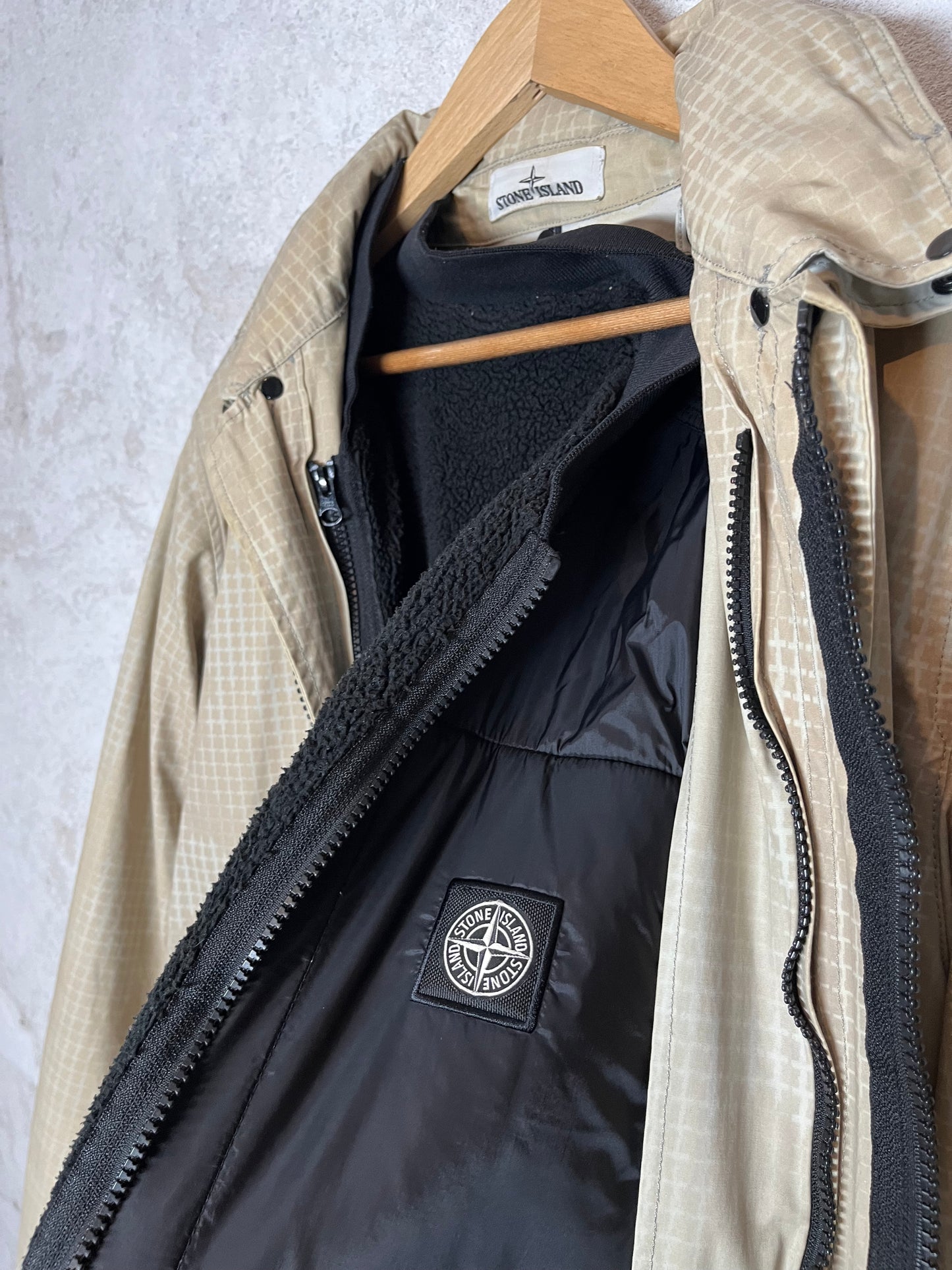 Stone Island AW/17 Ice camo grid jacket - L