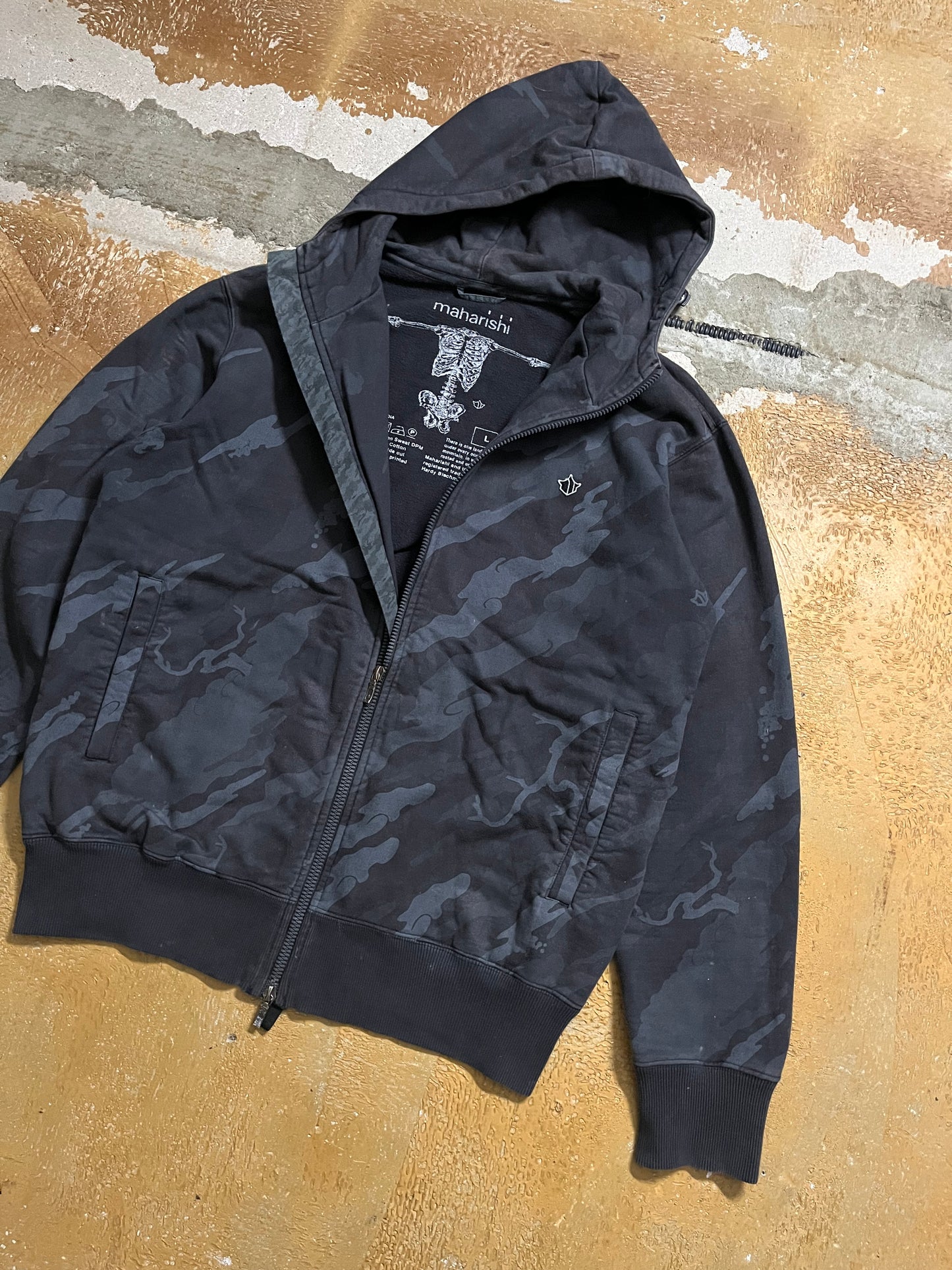 Maharishi grey camo hoodie - L