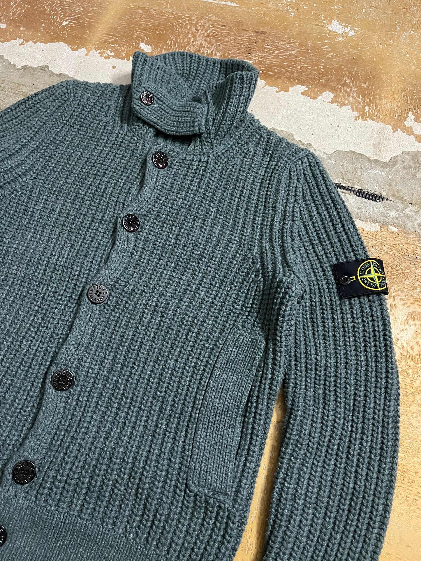 Stone Island wool knit collared cardigan - M