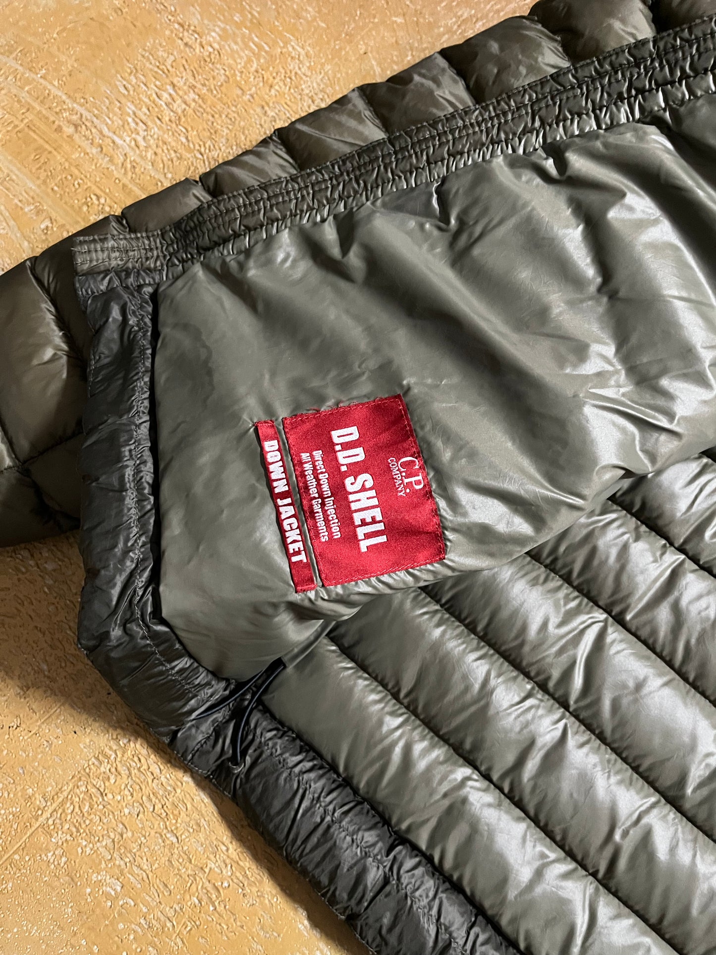 CP Company D.D. shell puffer jacket - M