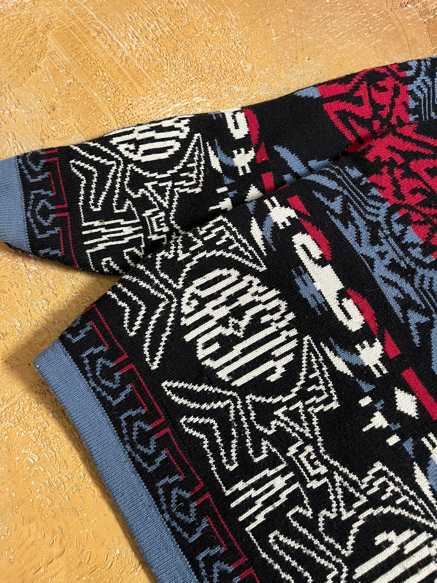 O’neill rare vintage reversible heavy knit sweater - L