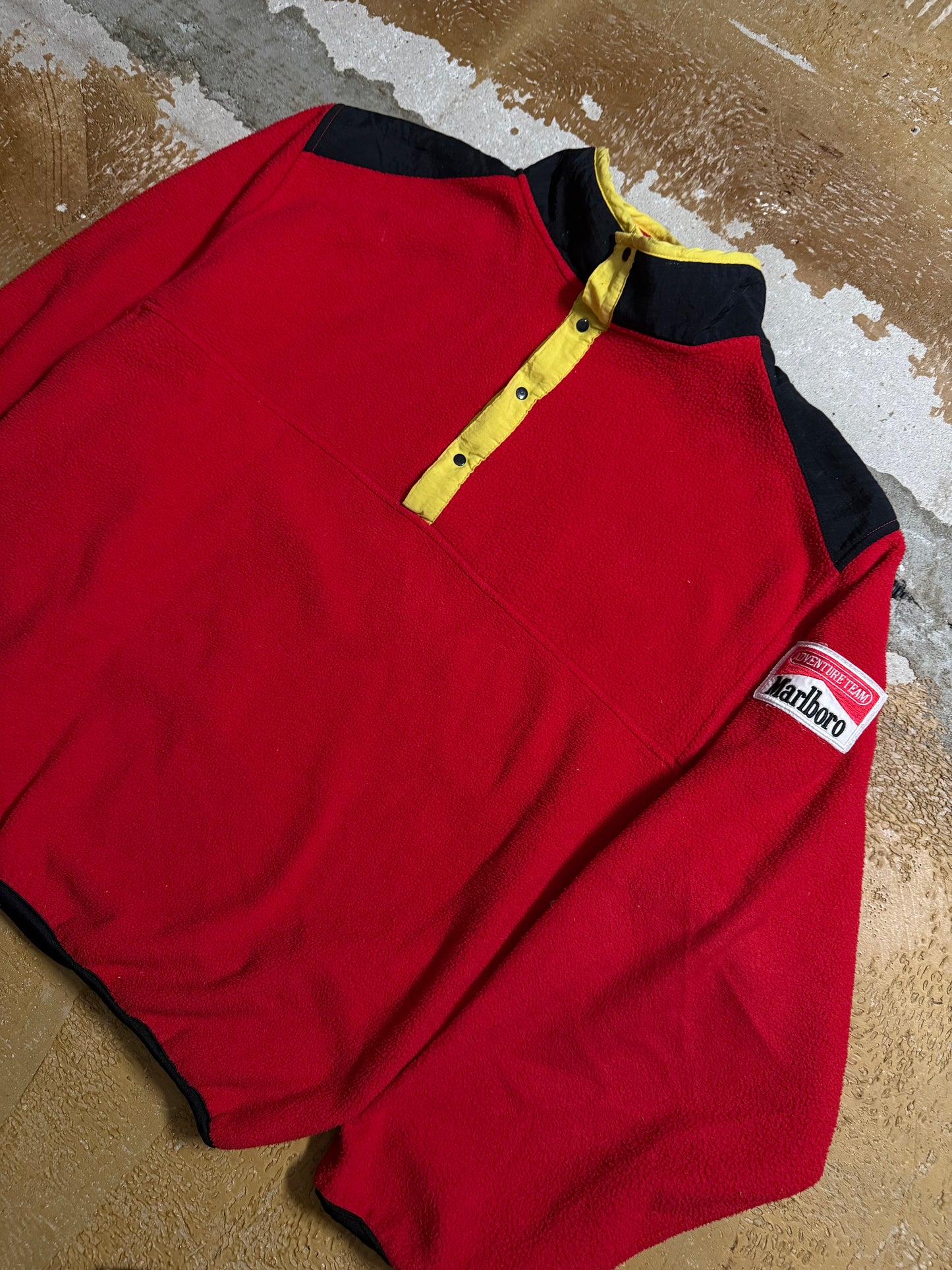 Marlboro vintage adventure team rare fleece sweater - L