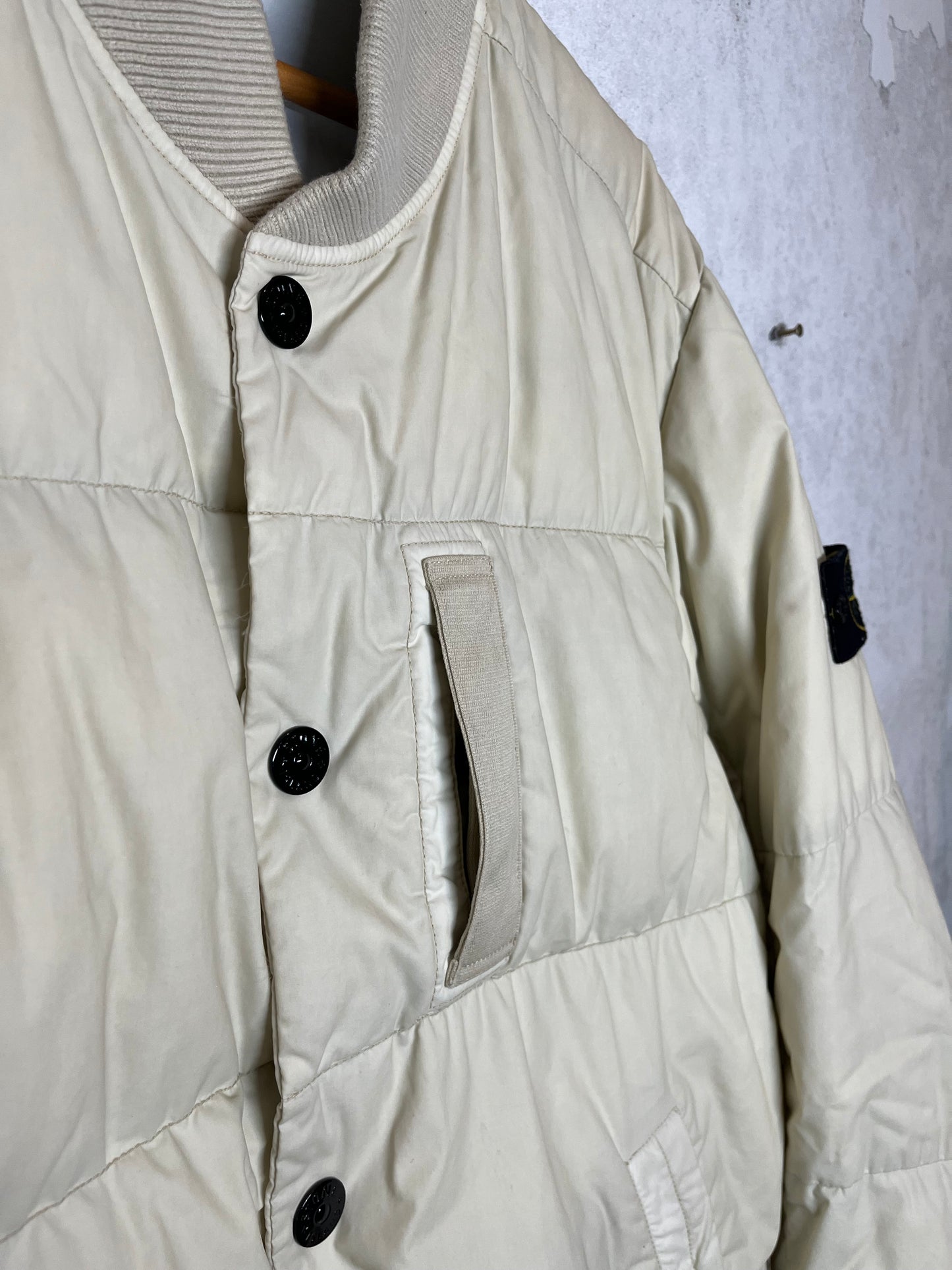 Stone Island puffer winter jacket - L