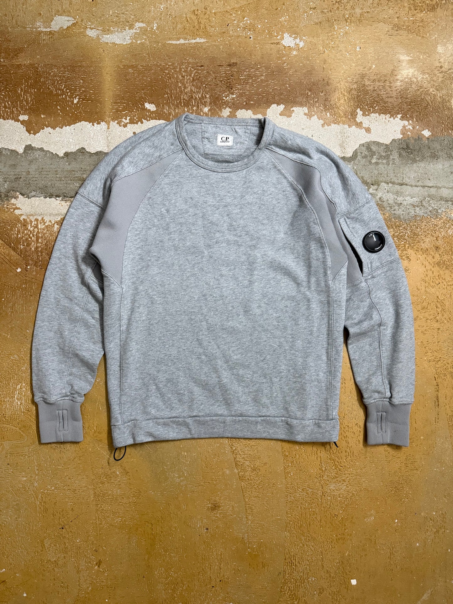 CP company lense sweater - L
