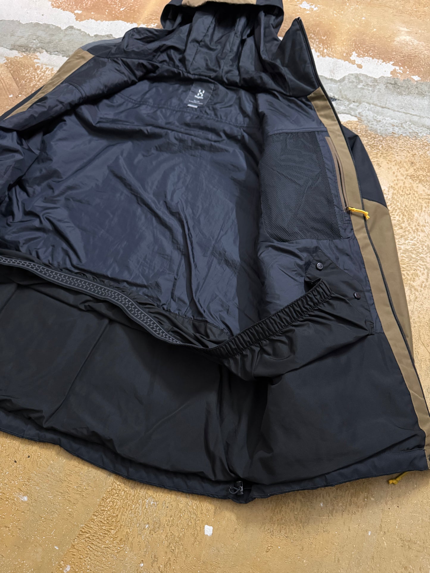Haglöfs Lumi Insulatod ski snowboard winter jacket - L