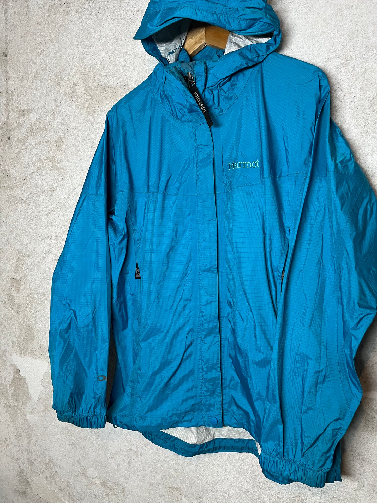 Marmot gorpcore wind rain jacket