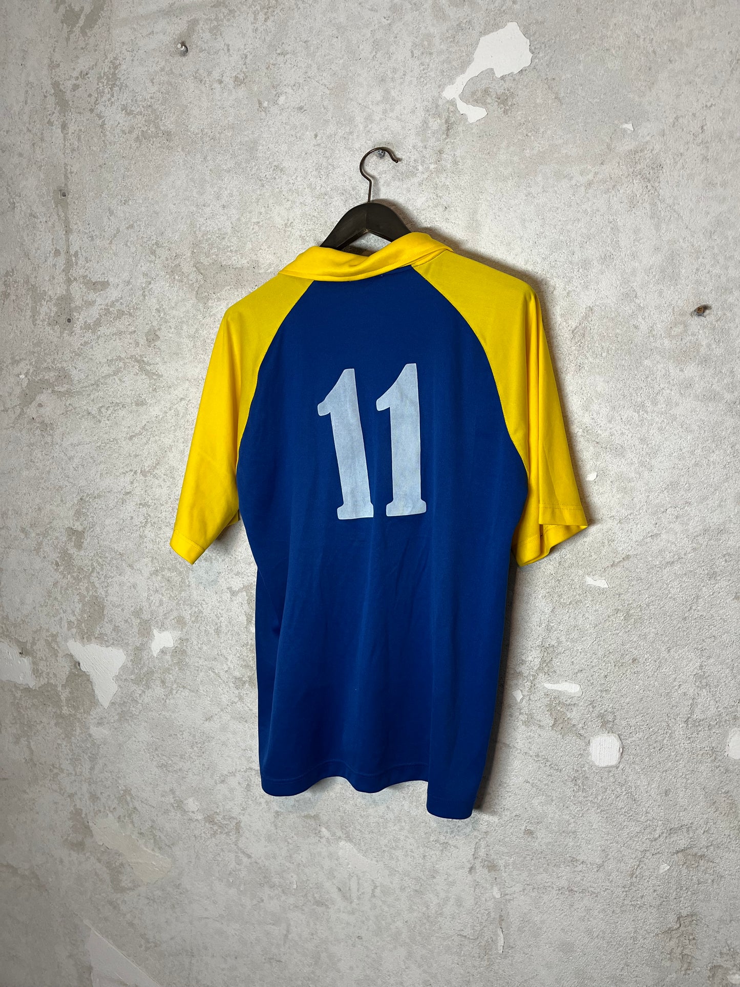 Vintage soccer football mesh jersey t-shirt - L