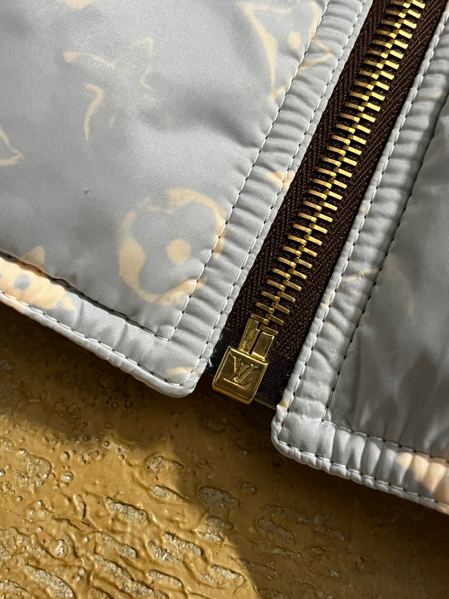 Louis Vuitton [SAMPLE] monogram down jacket - S
