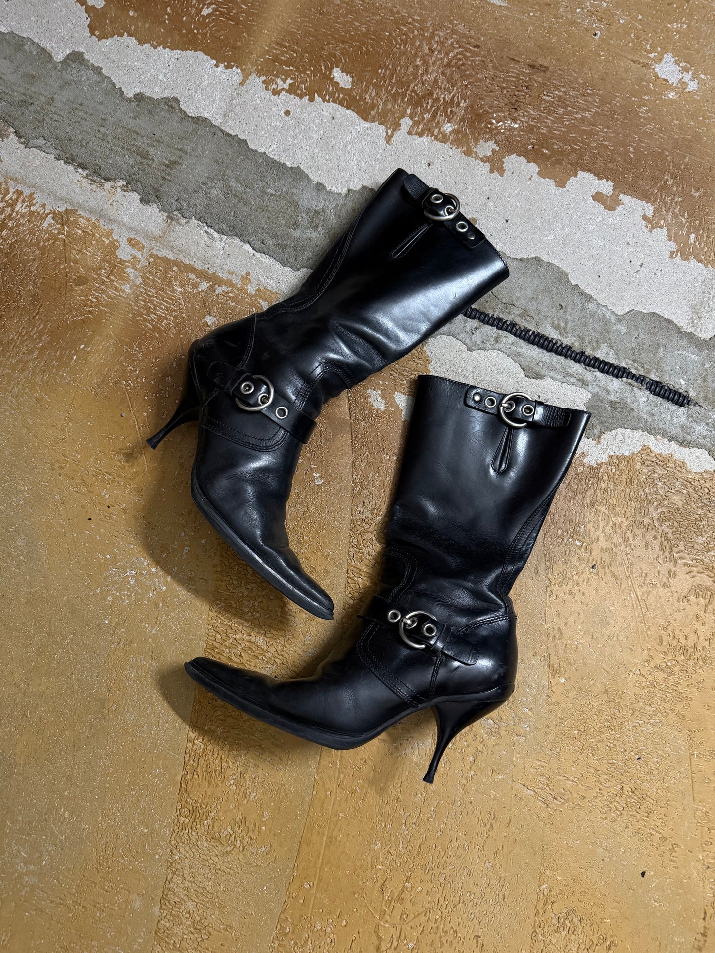 Miu Miu leather buckle heels - 38