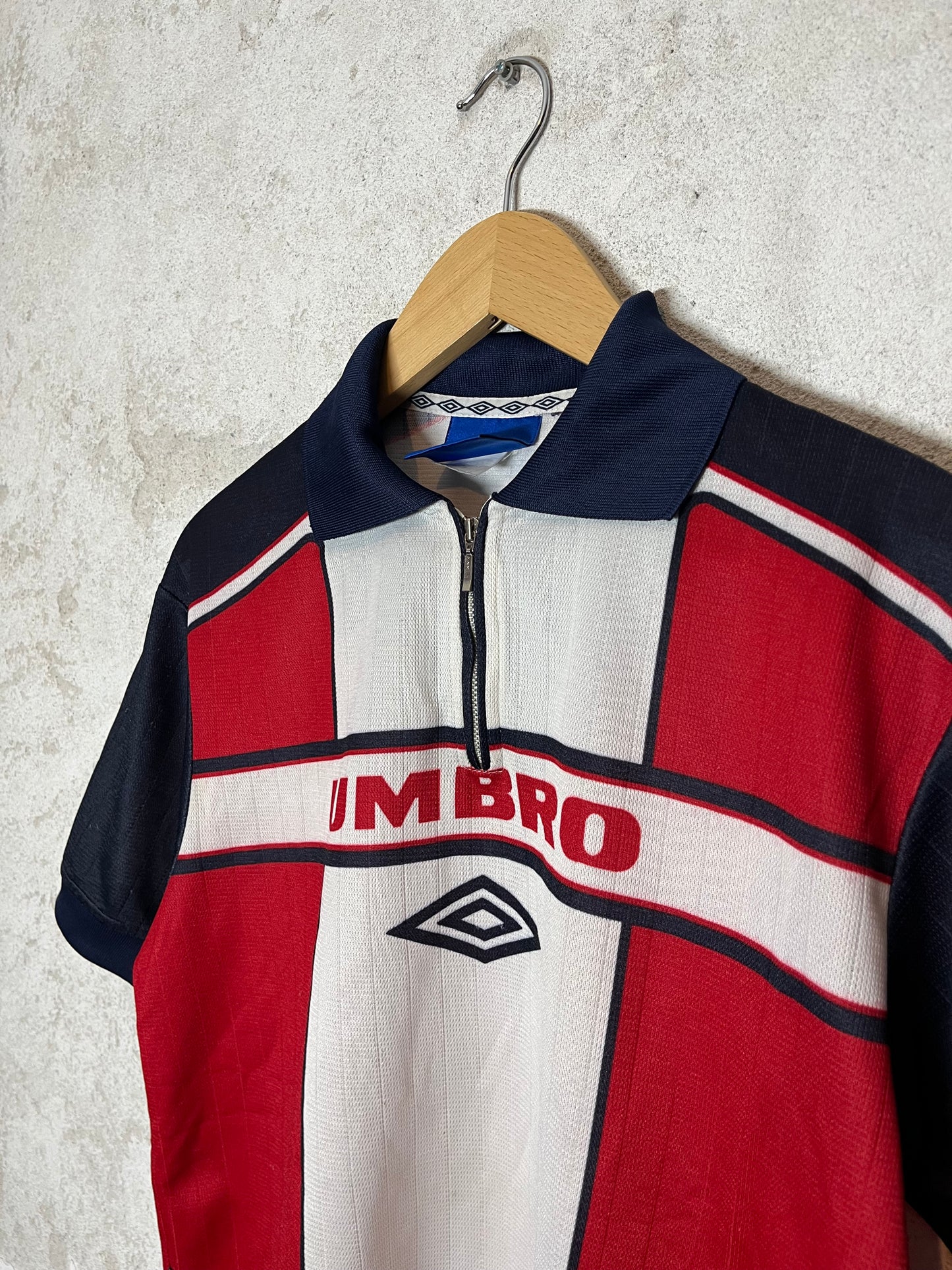 Umbro vintage sport polo tee shirt - S