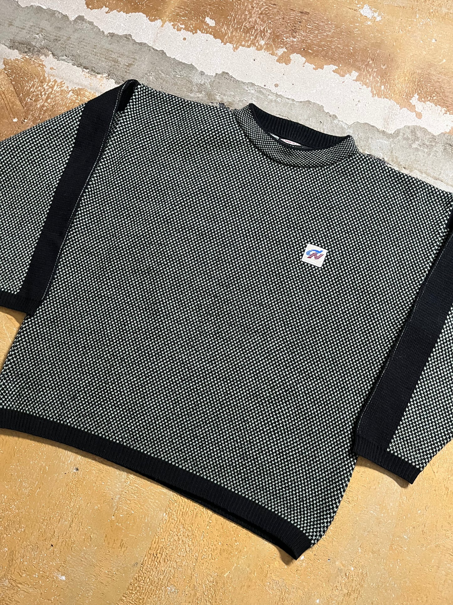 O’neill vintage knit sweater - L