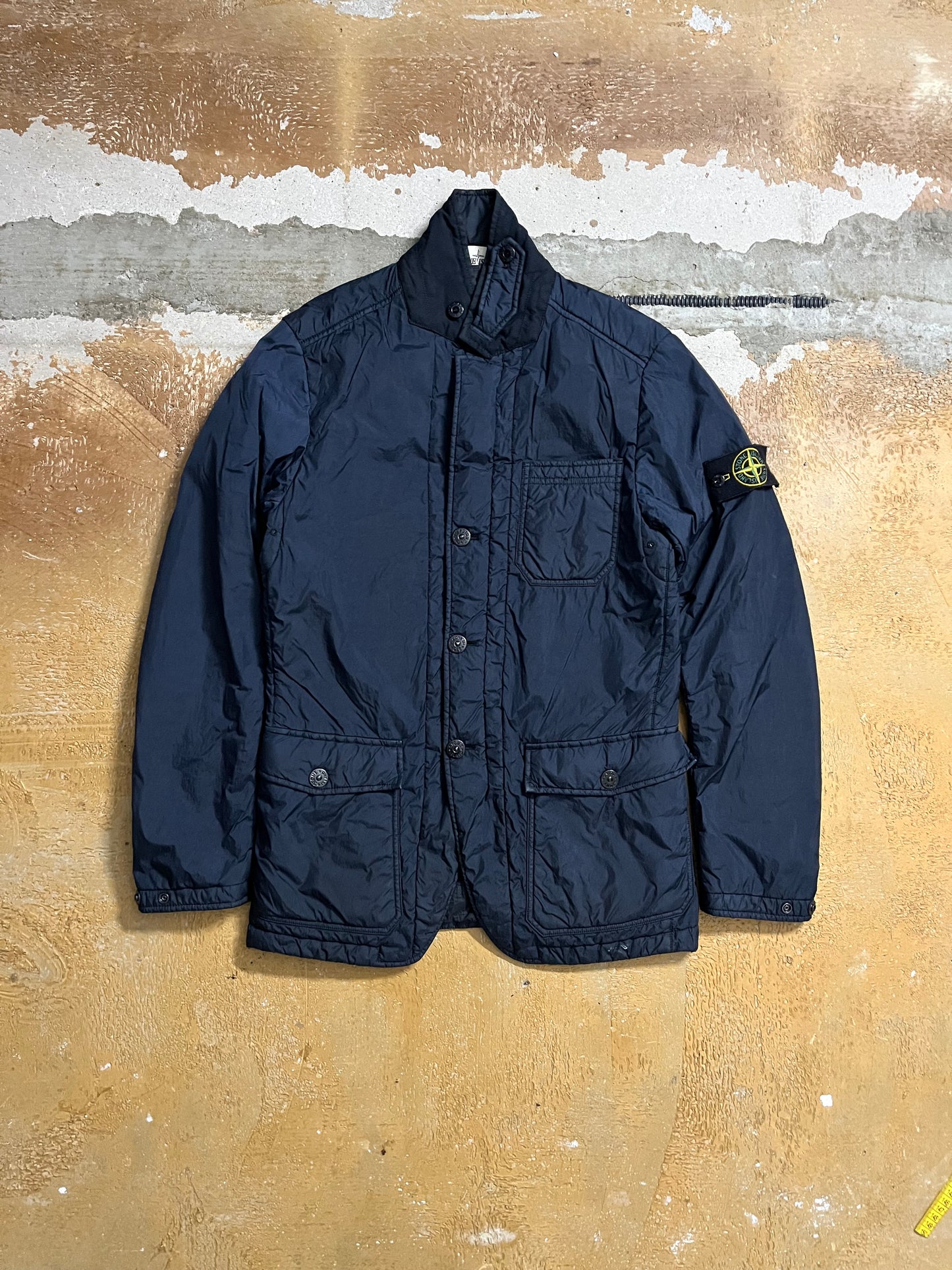 Stone Island Garment Dyed Crinkle Reps NY puffer jacket - S