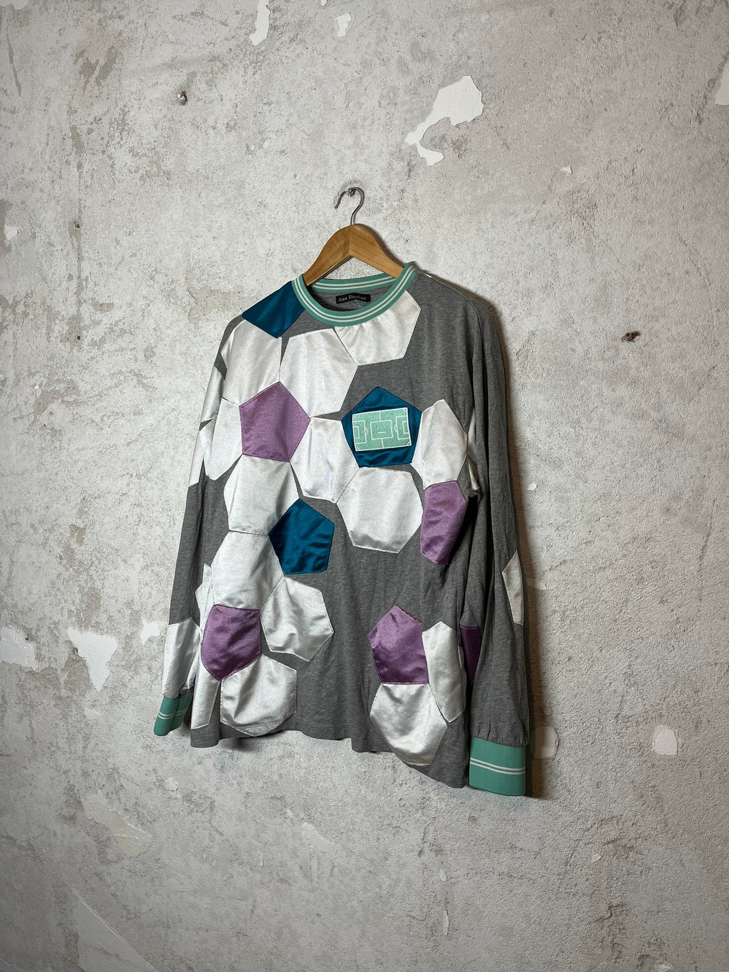 Acne Studios Fotbollsklubb sweater - L