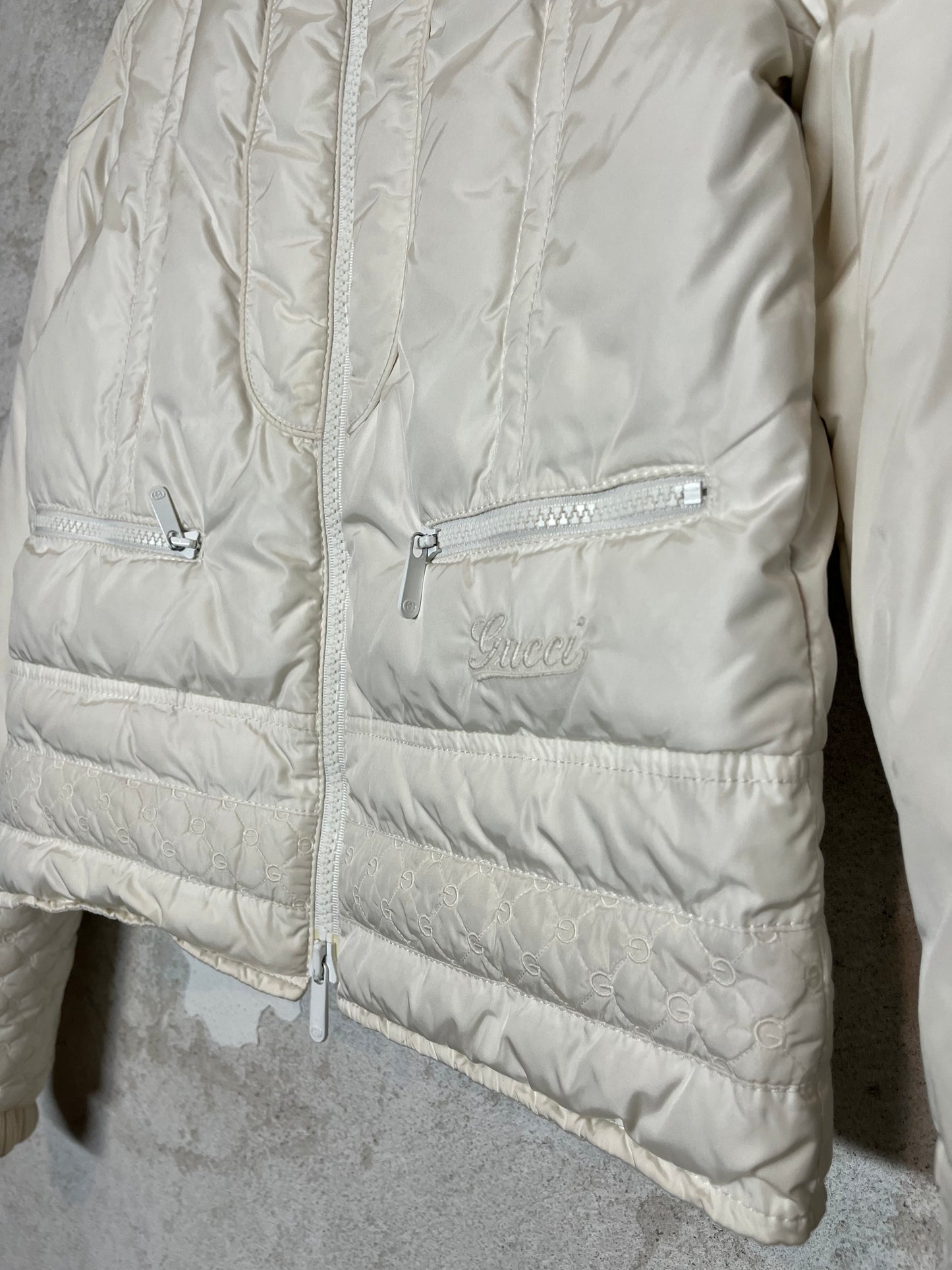 Gucci vintage embroidered puffer jacket - S