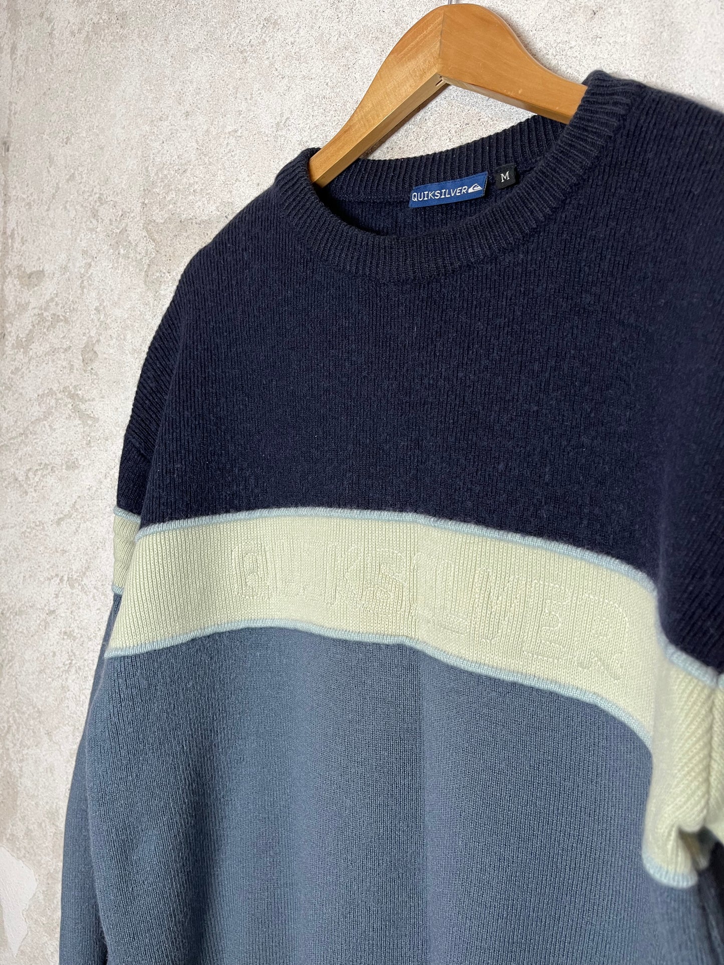 Quiksilver vintage knit sweater - M