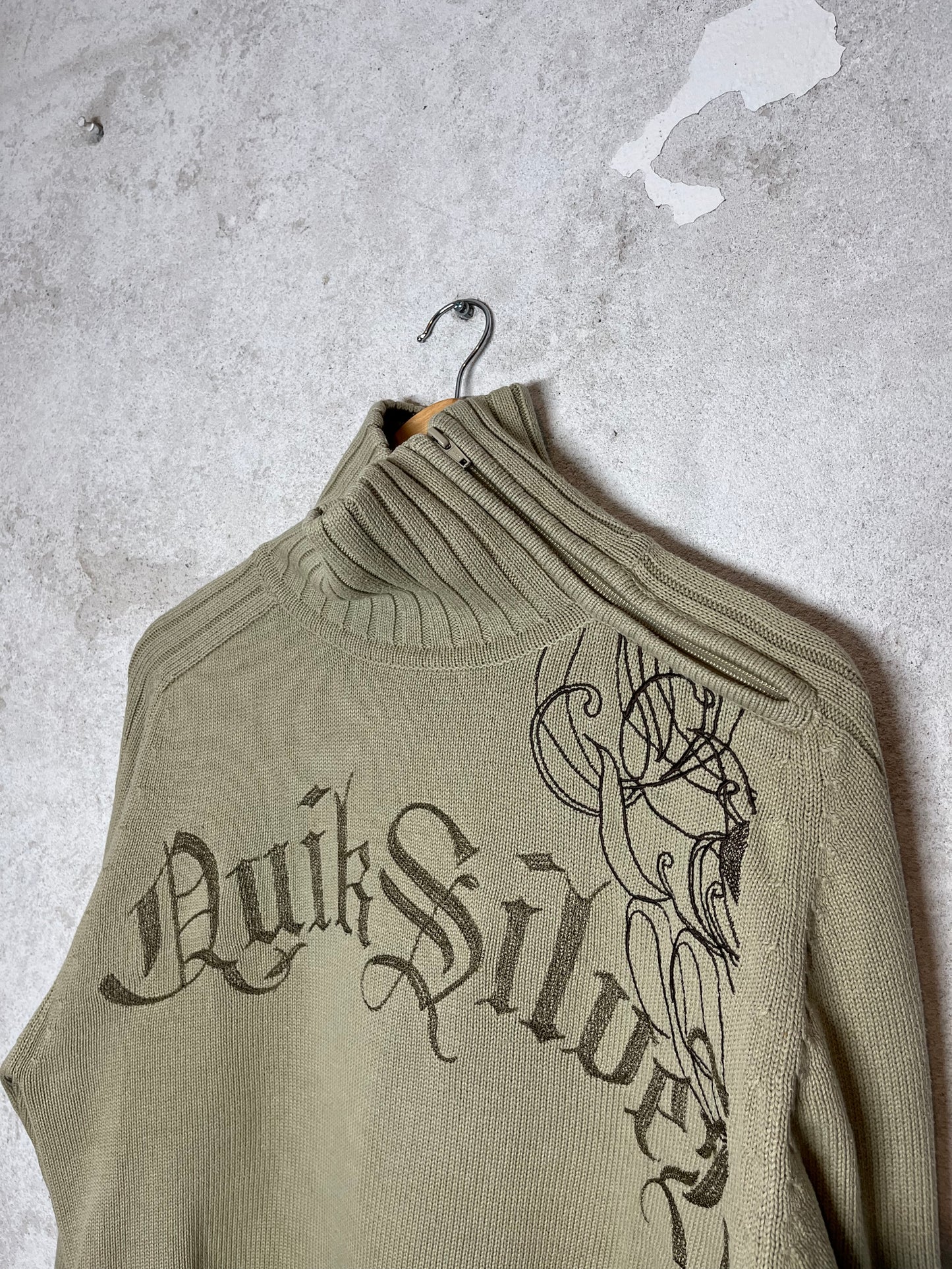 Quiksilver vintage retro 2000s assymetrical knit sweater