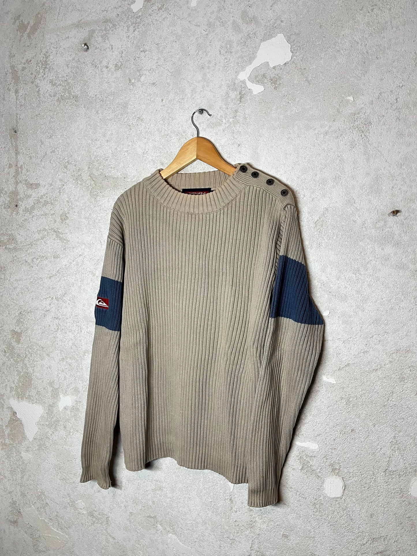 Quiksilver ribbed knit sweater with logo application - L