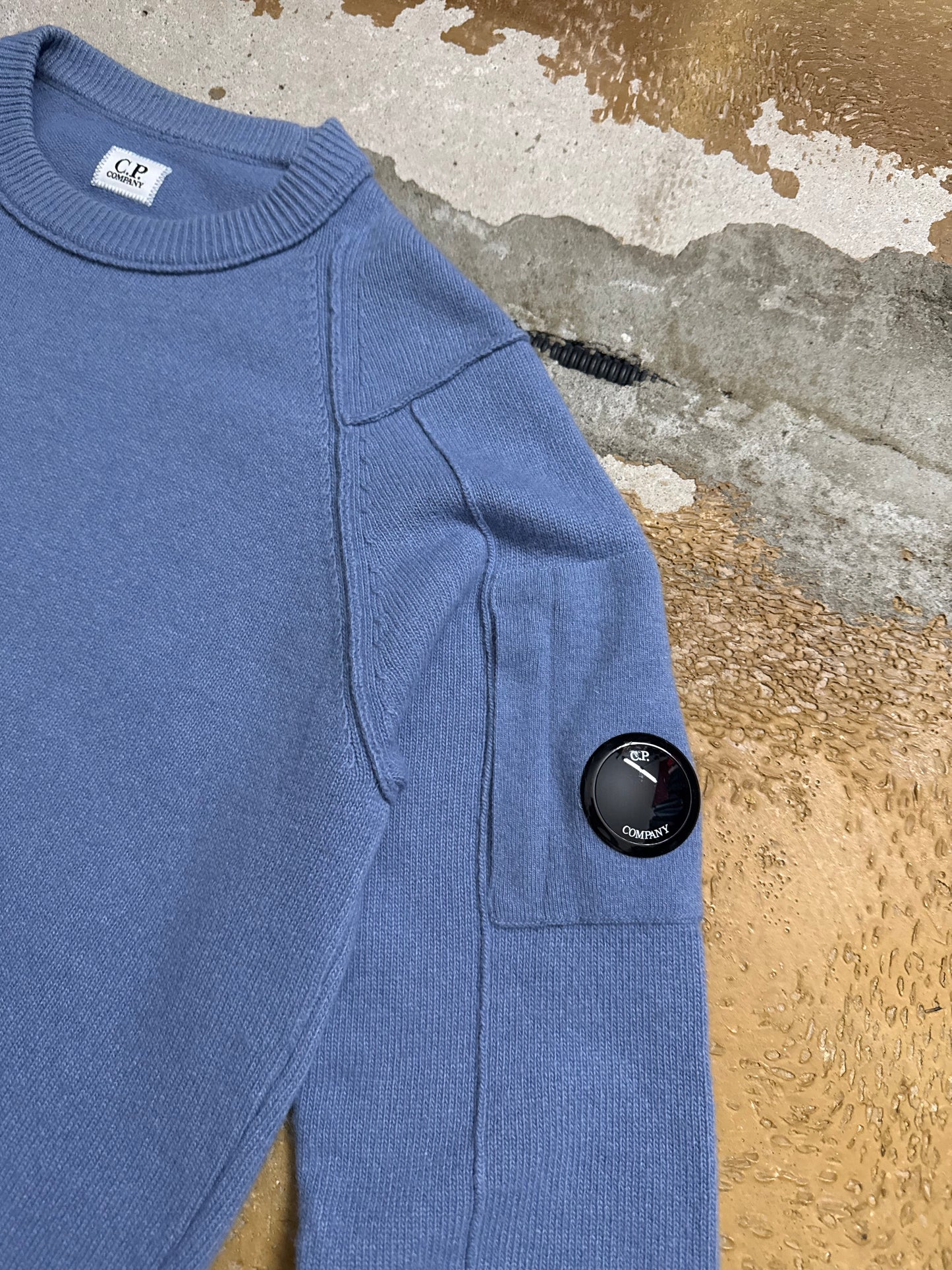 CP company lambswool knit lense sweater - M