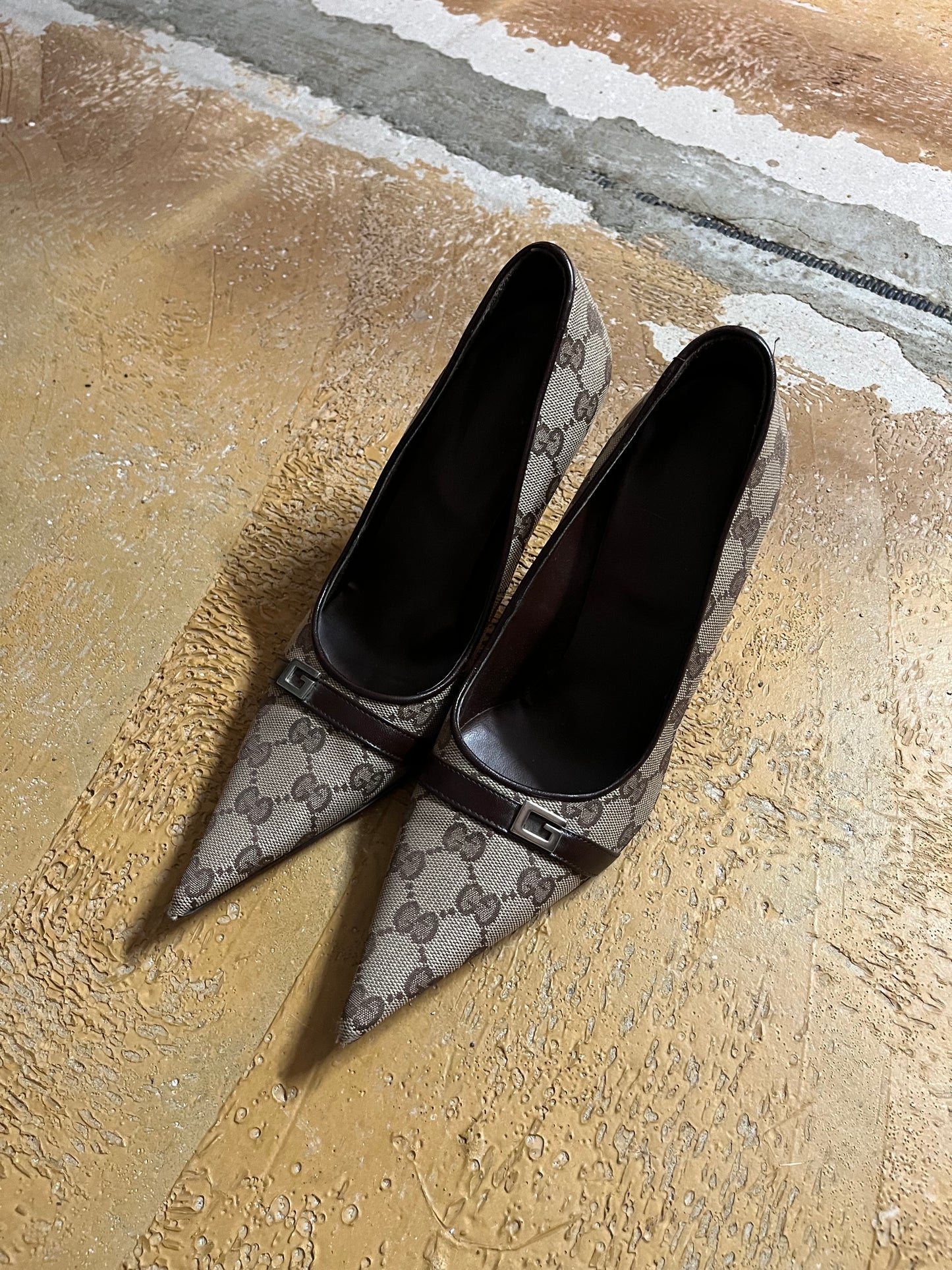 Gucci kitten heels vintage monogram - 38