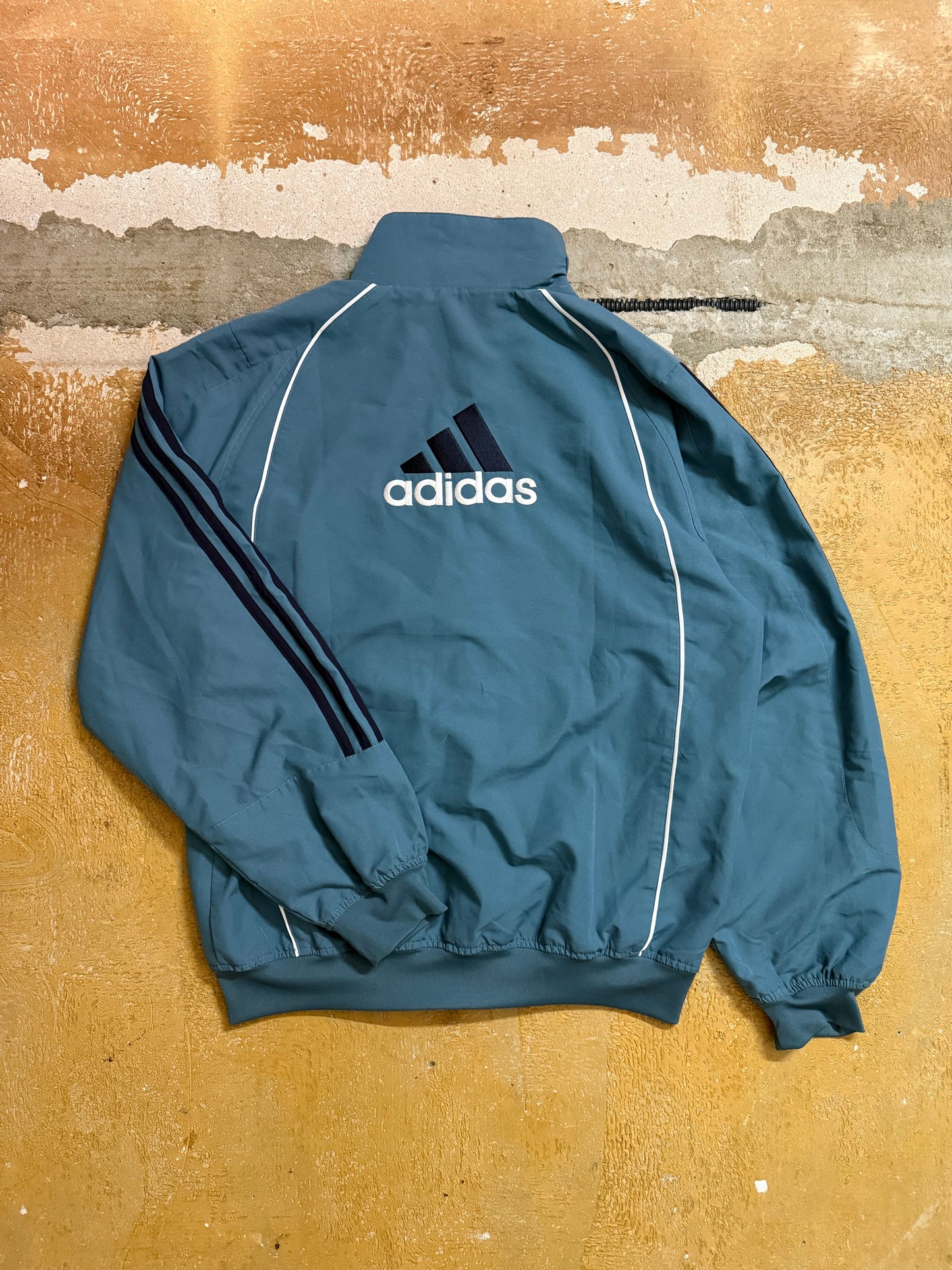 Adidas vintage track jacket - M