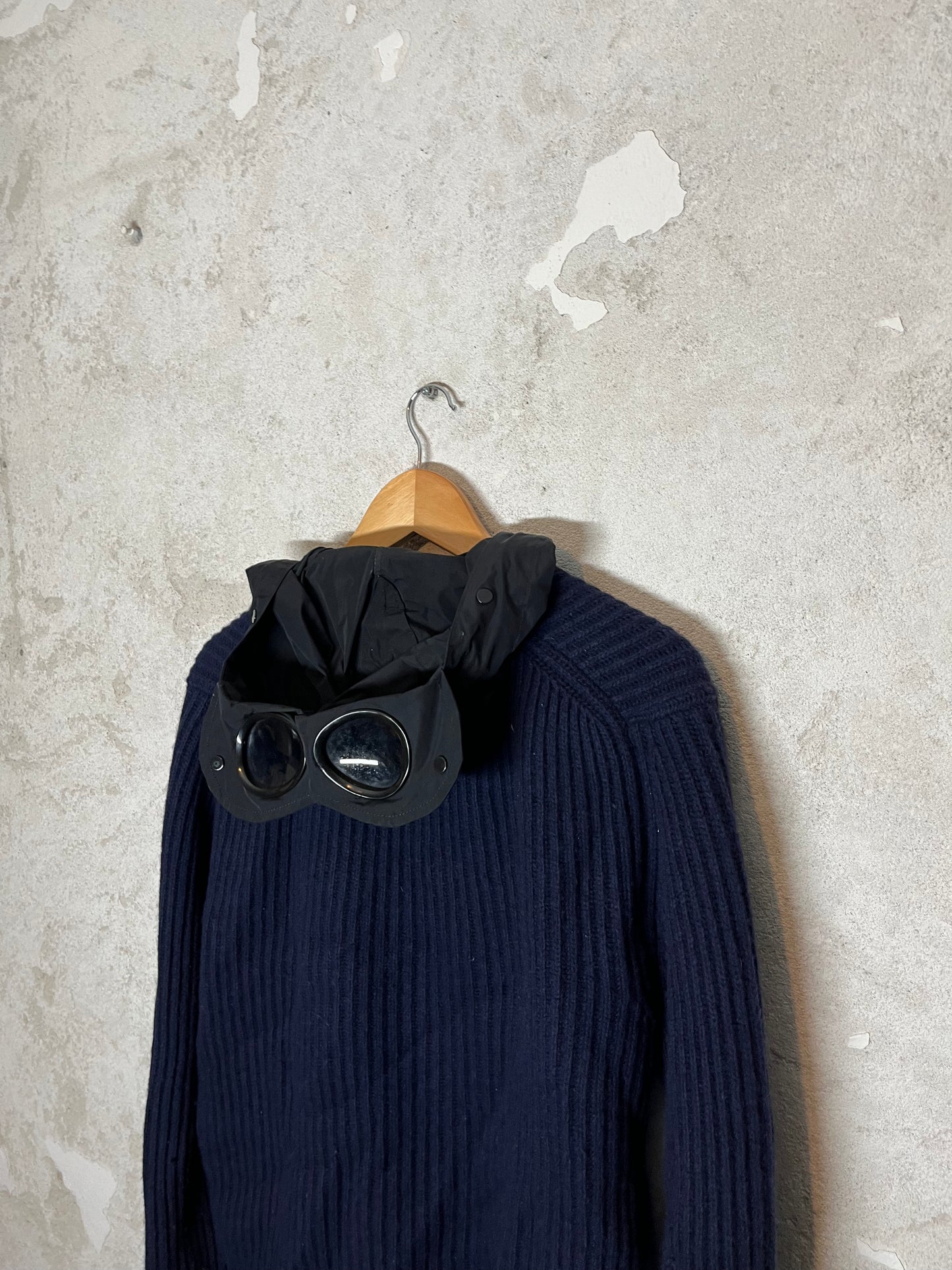 CP Company knitted goggle jacket - M