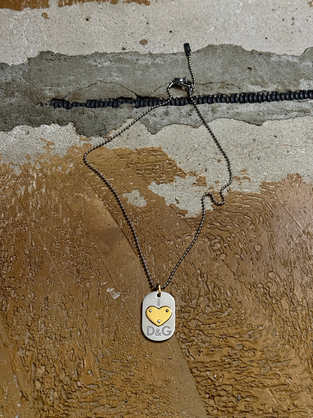 I love Dolce & Gabbana silver necklace