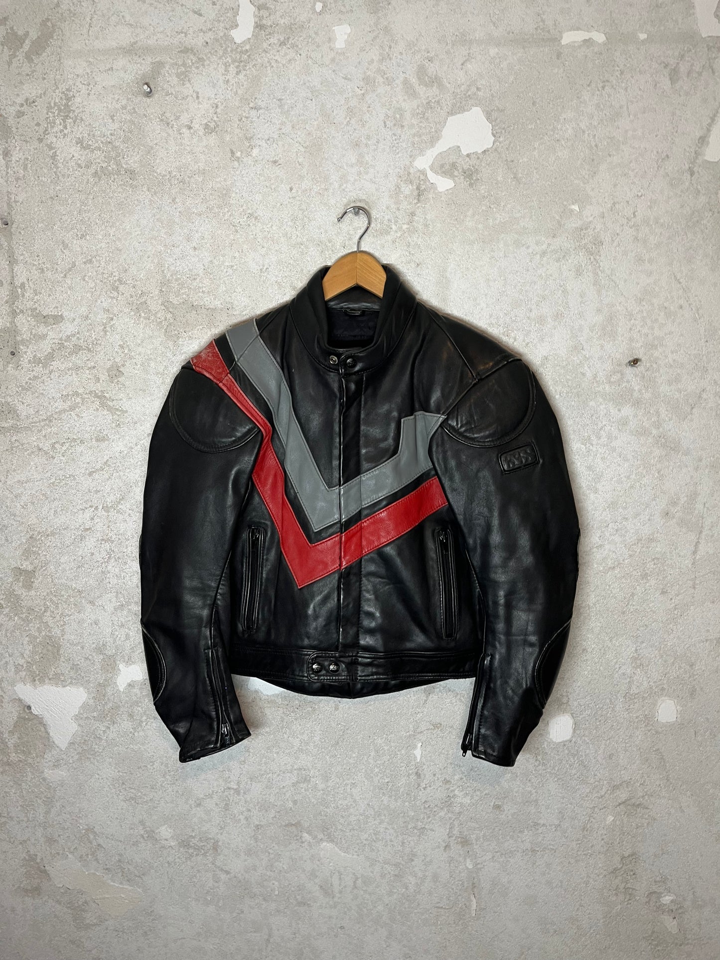 IXS leather jacket - S