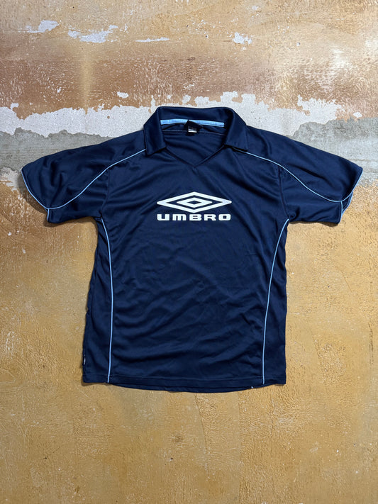 Umbro vintage football jersey shirt - M