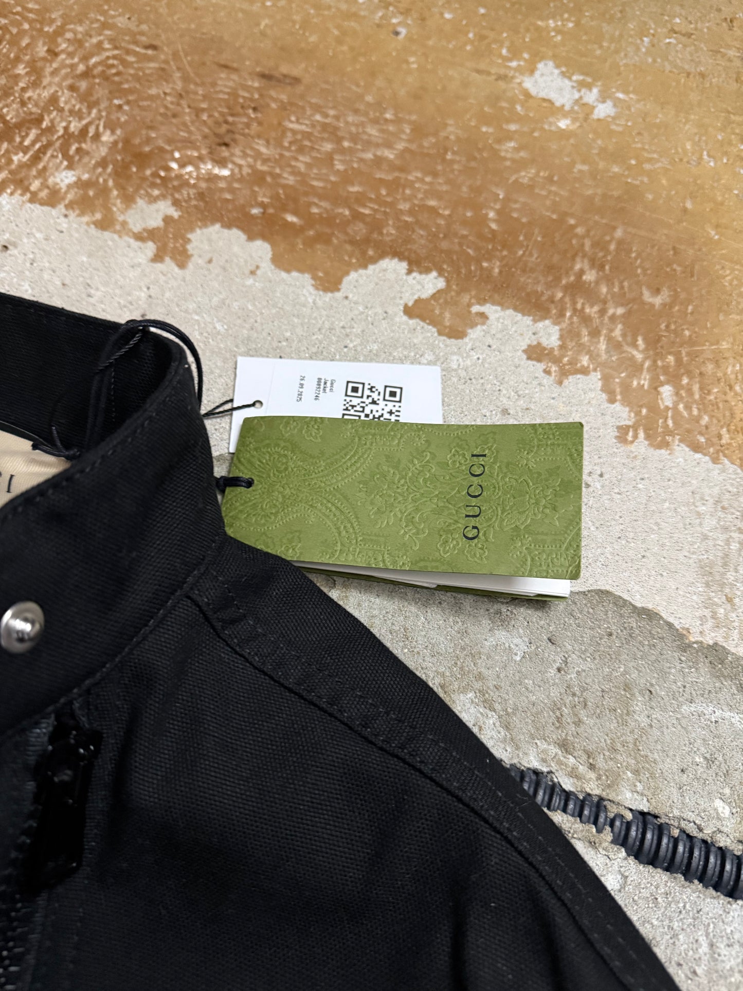 Gucci black asymmetrical zipper jacket - M