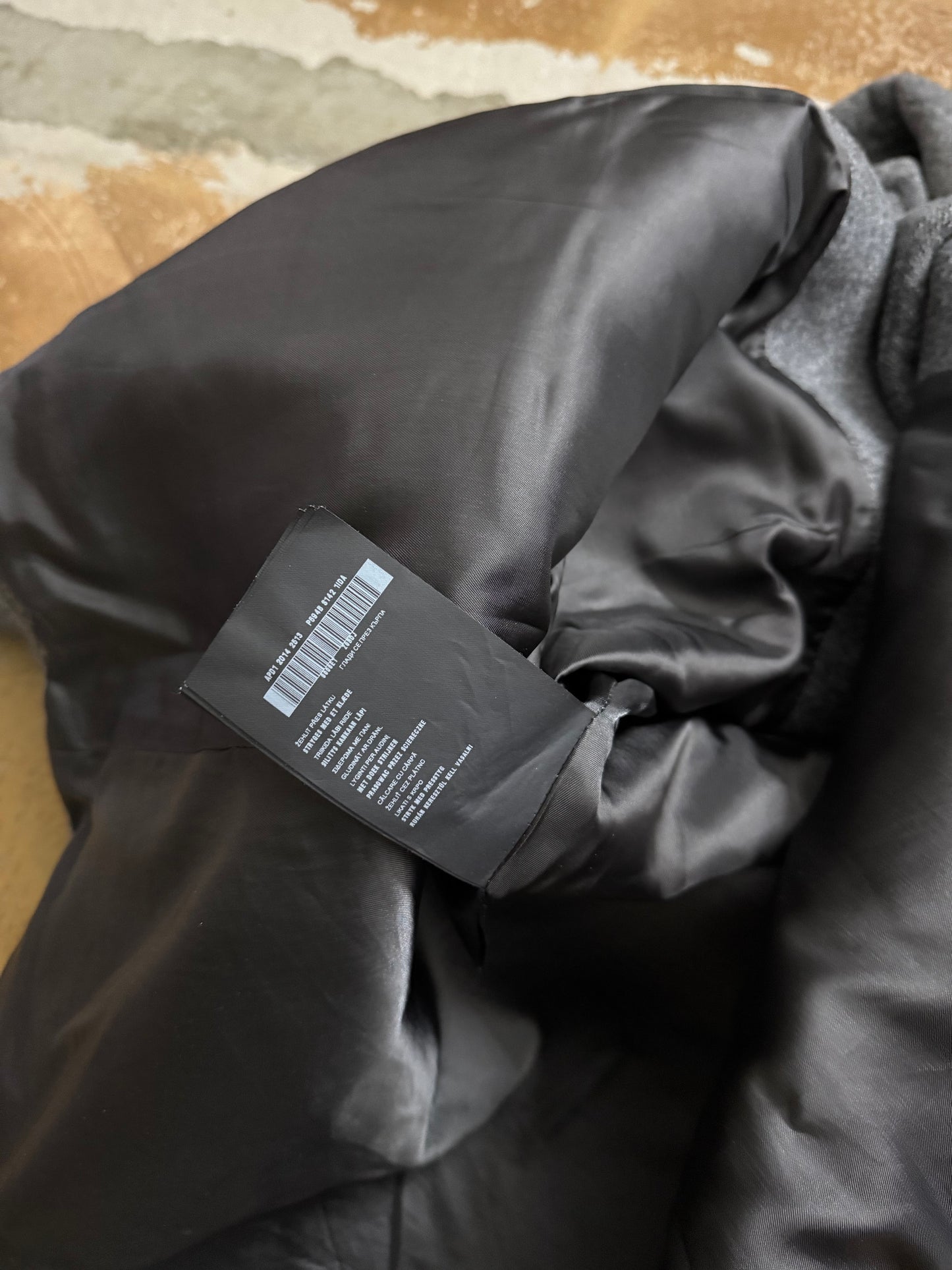 Prada 100% Wool trenchcoat designer jacket - M