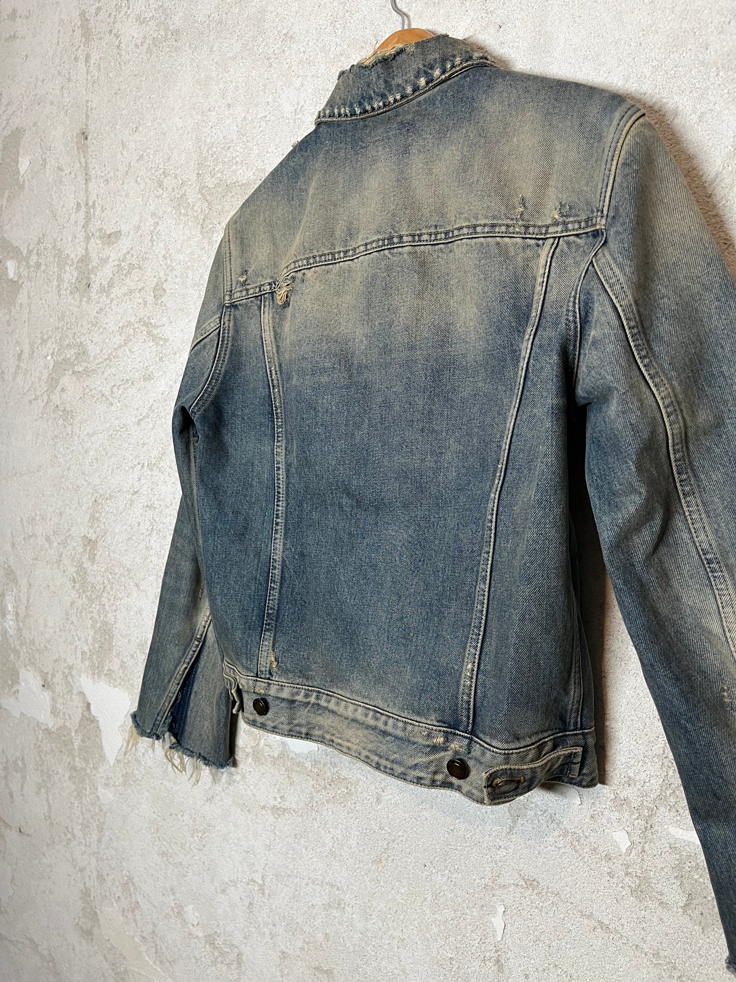 Saint Laurent distressed denim jacket - M