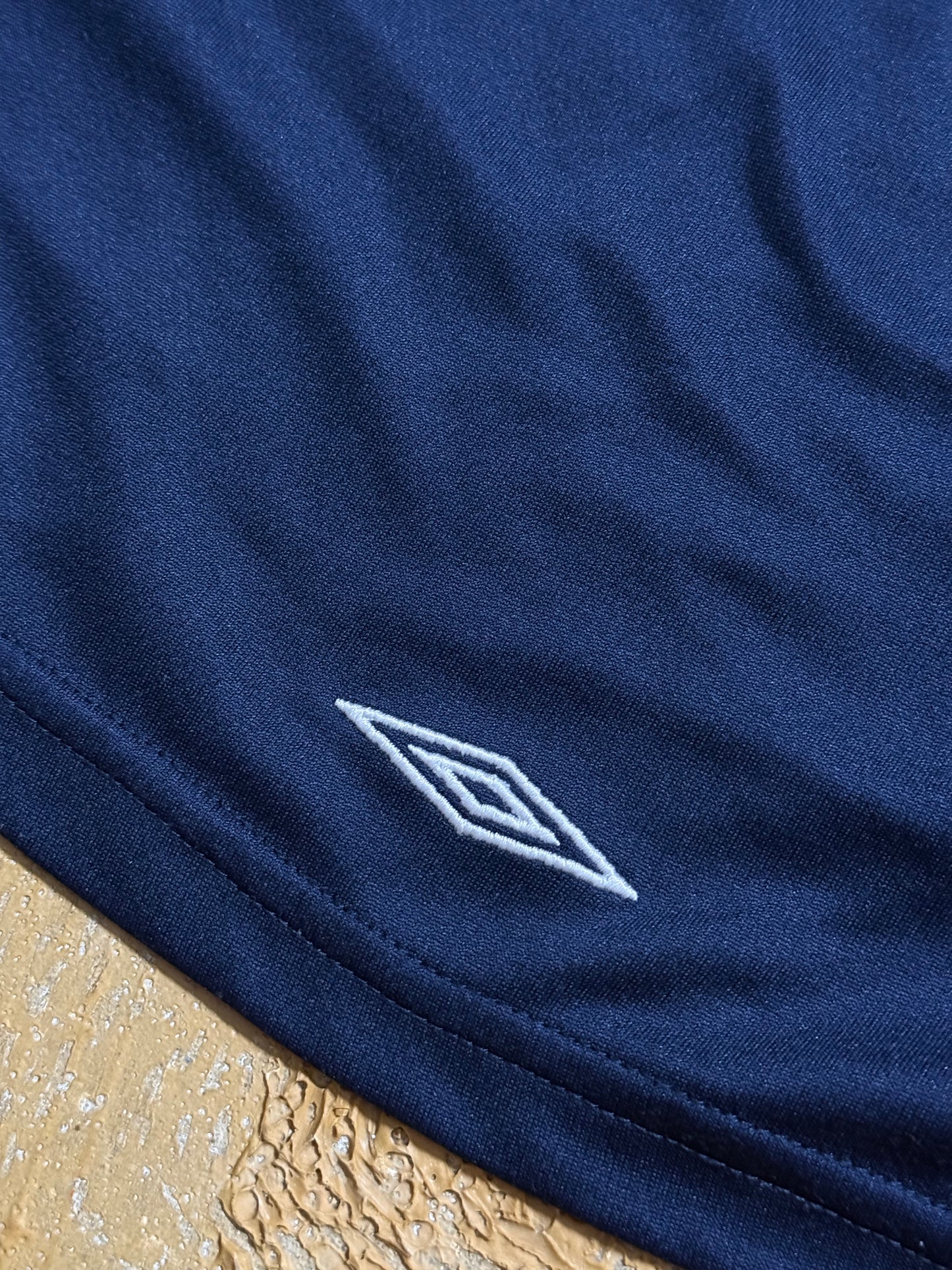 Umbro vintage football jersey shirt - M