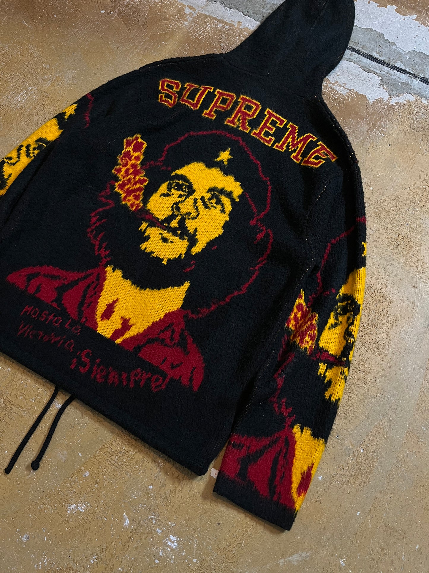 Supreme Che knit zip up sweater - M