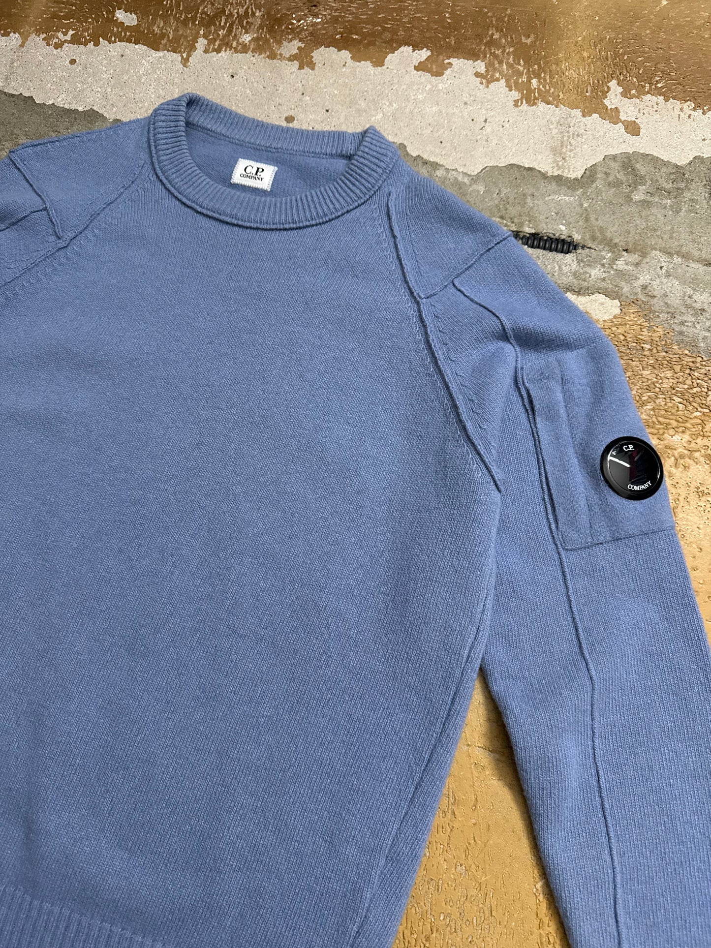 CP company lambswool knit lense sweater - M