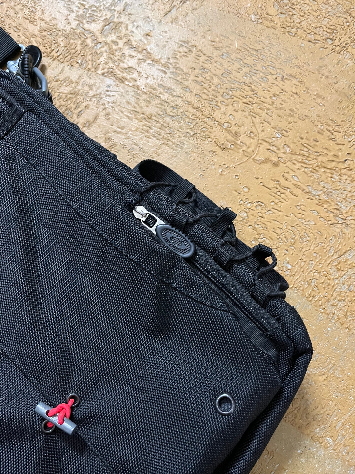 Oakley 2000s computer bag