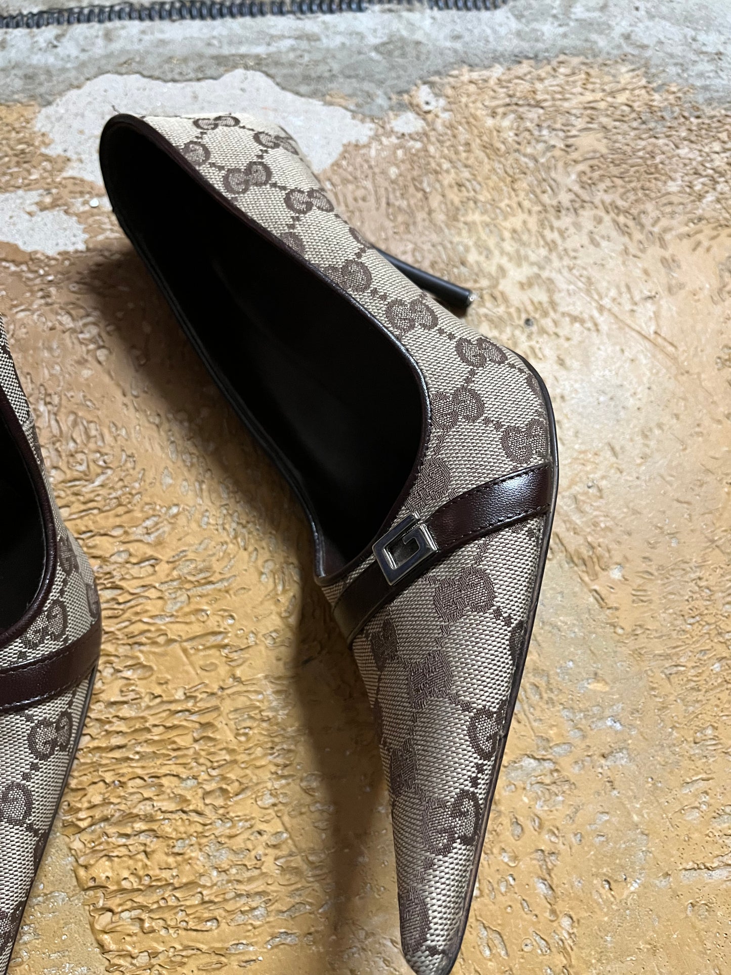 Gucci kitten heels vintage monogram - 38