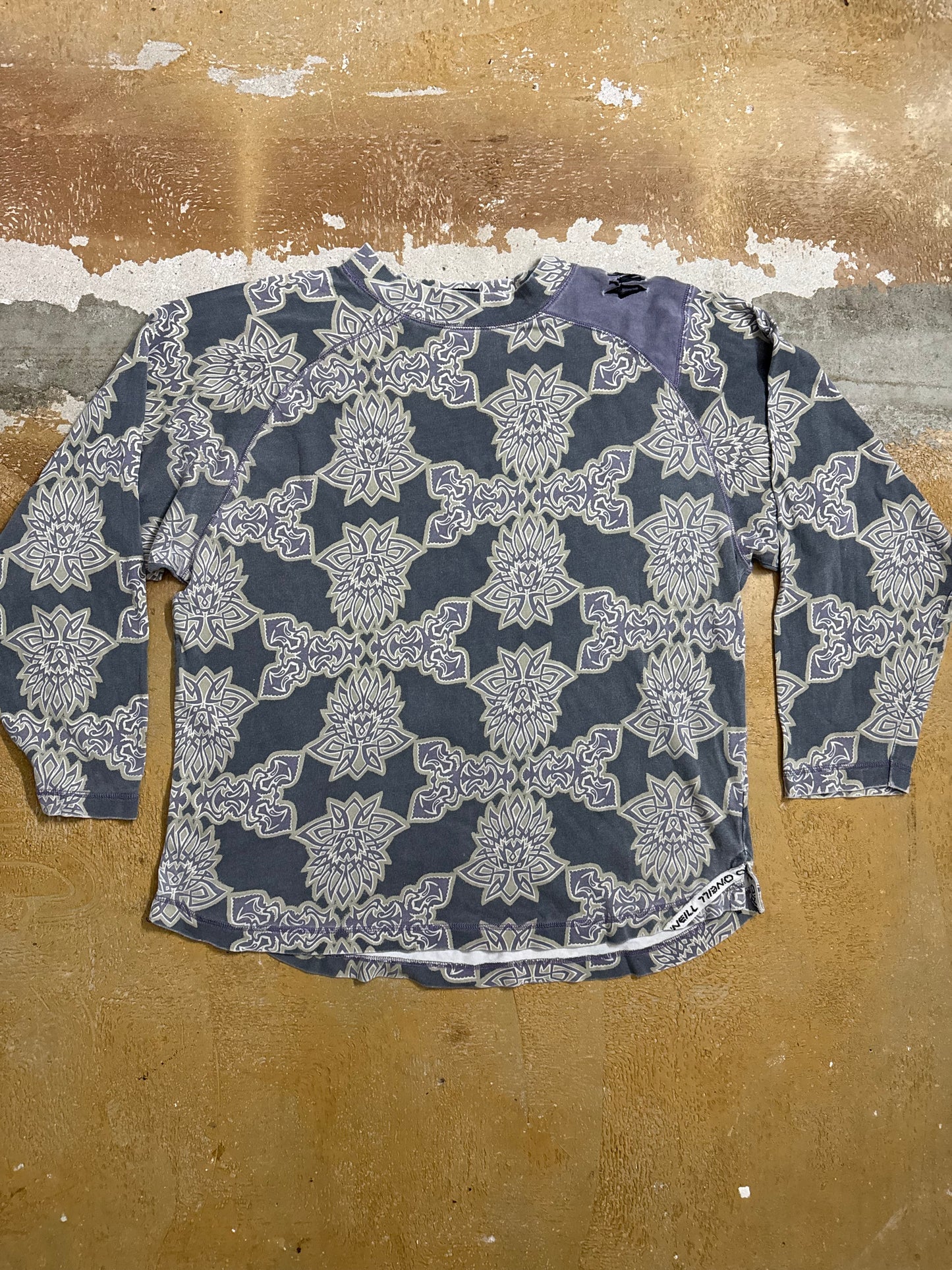 O’neill rare funky 90s longsleeve shirt - L