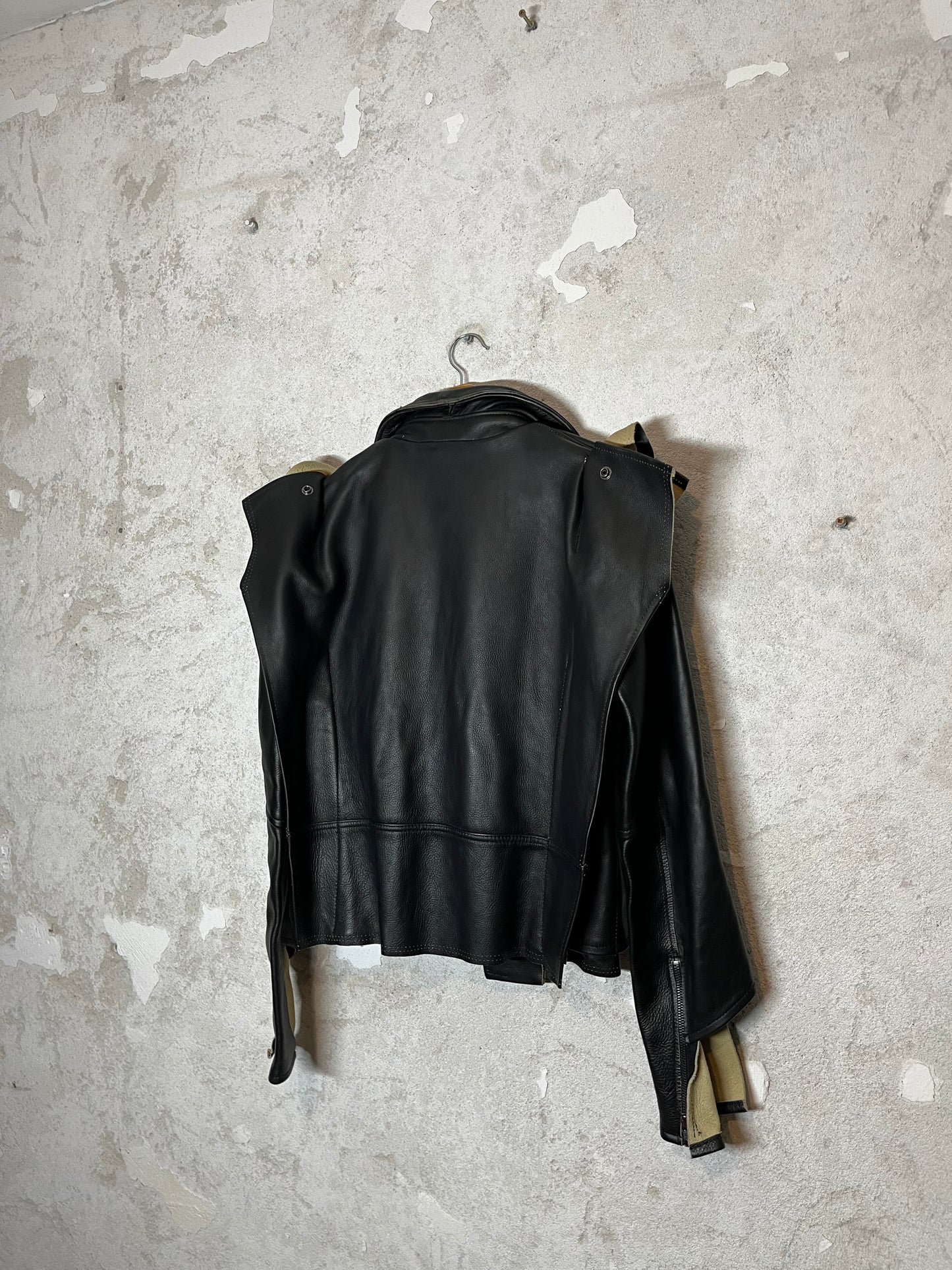 H&M x Maison Martin Margiela distressed leather jacket - M